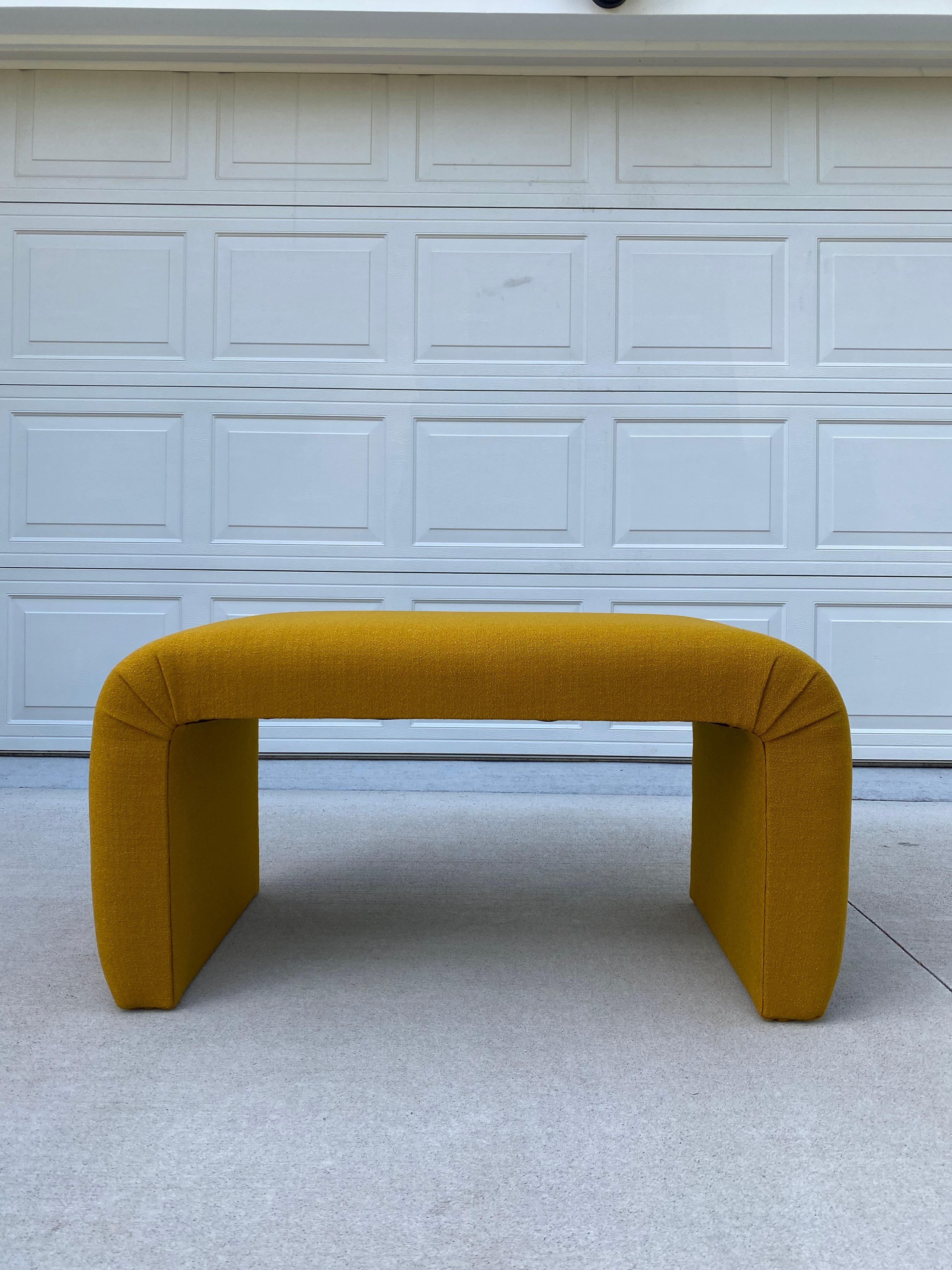 Postmoderno Aria Waterfall Bench in vendita