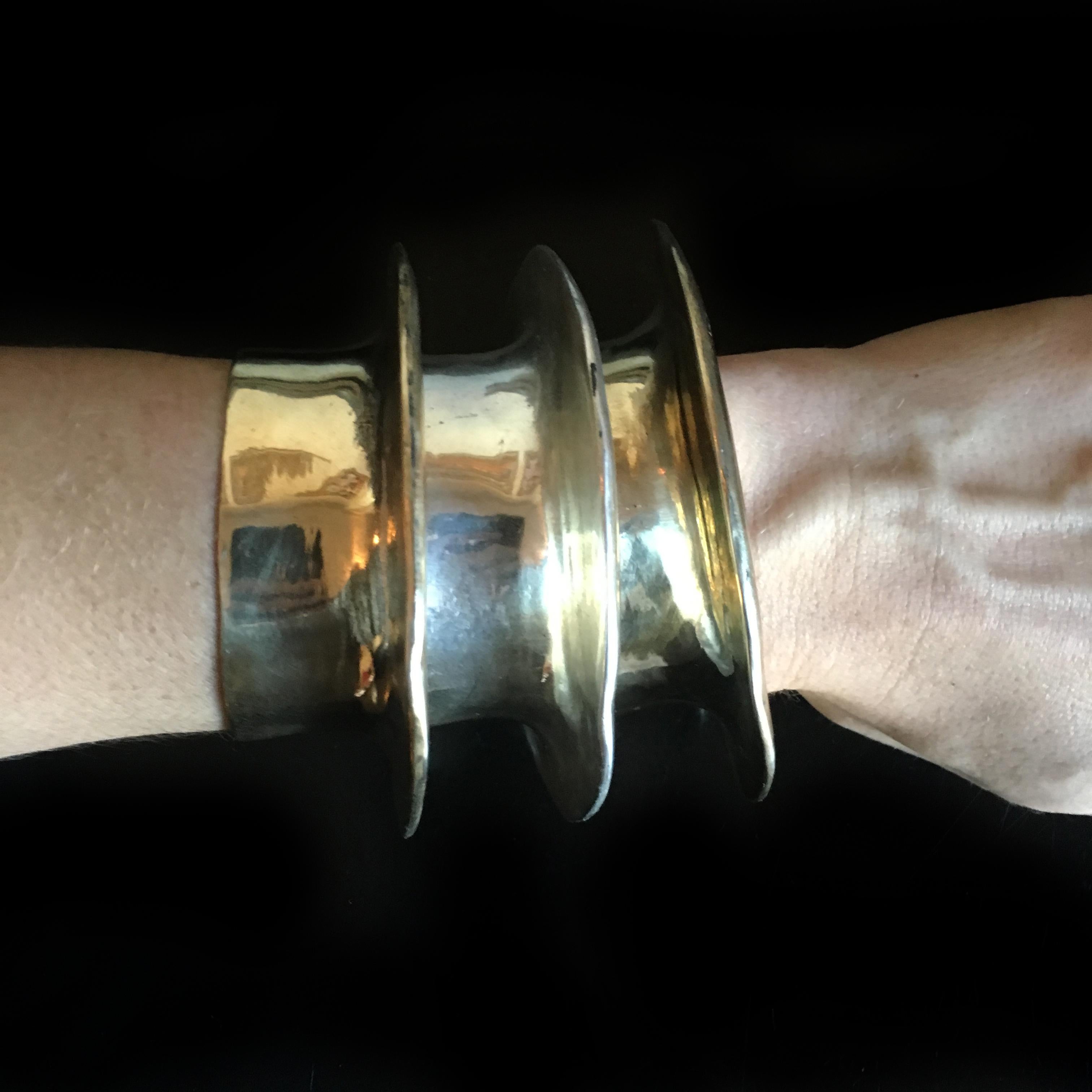 Ariana Boussard-Reifel Bracelet manchette sculptural en bronze et or Unisexe en vente