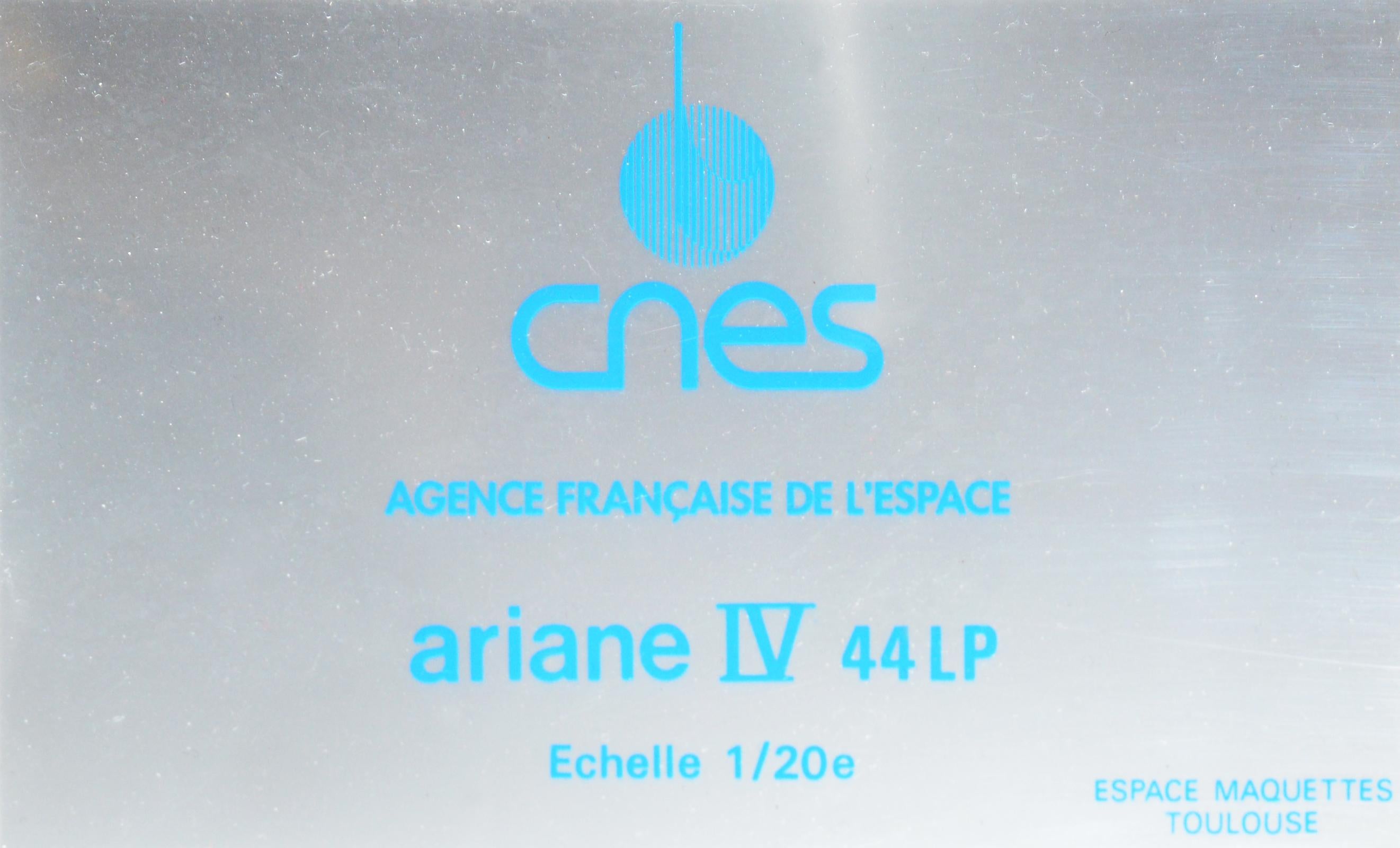 Ariane IV 44lp Rocket Model on 1/20em Scale For Sale 2