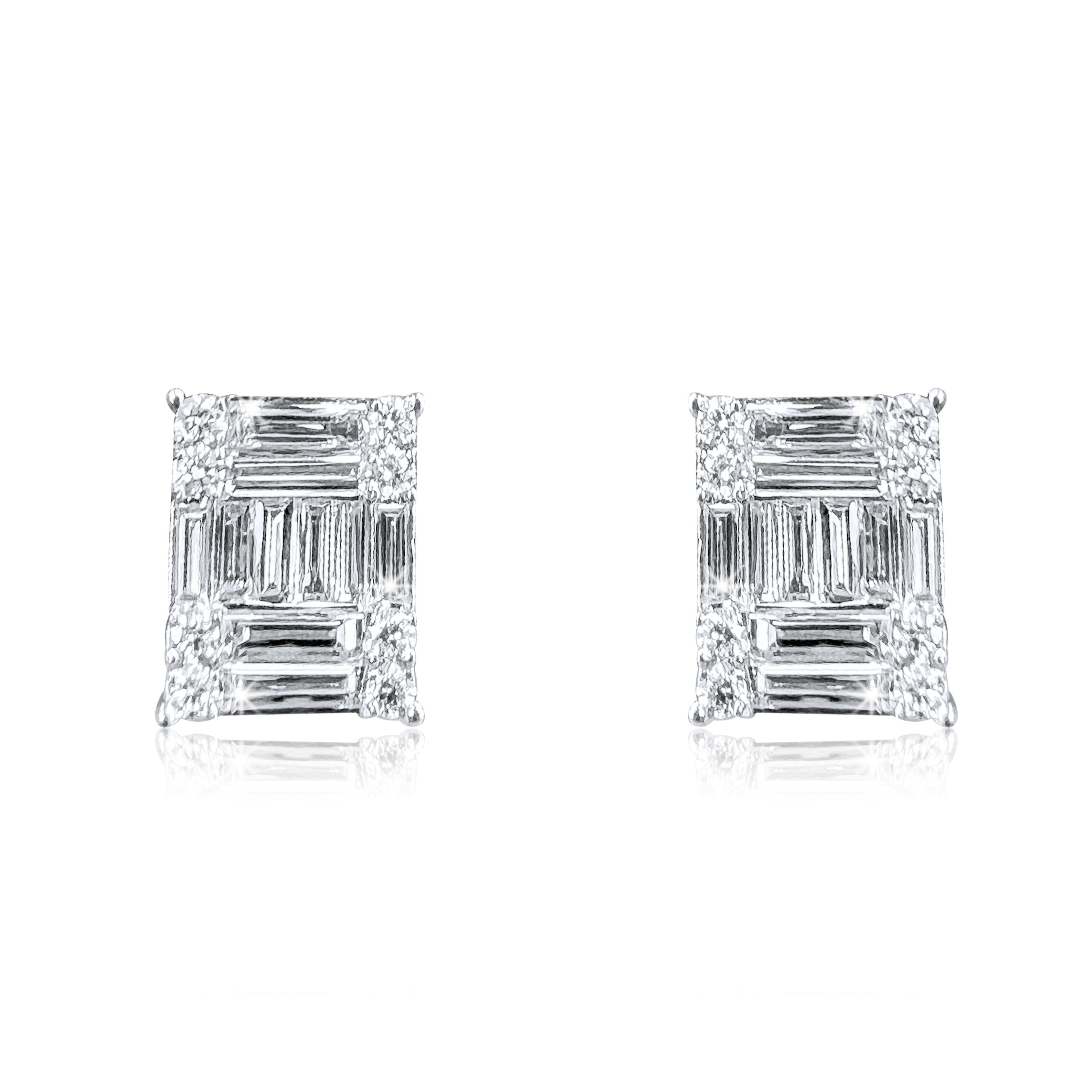 Earring Information
Metal Purity : 18K
Color : White Gold
Gold Weight : 5.21g
Diamond Count : 16 Round Diamonds
Round Diamond Carat Weight : 0.47 ttcw
Baguette Diamonds Count : 20
Baguette Diamonds Carat Weight : 1.93 ttcw
Serial #EA18443
 
Crafted