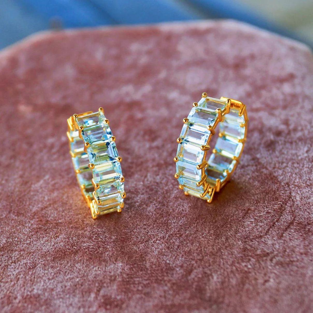 Emerald Cut Nina Zhou 20ct Natural Aquamarine Inside-out Hoop Earrings For Sale