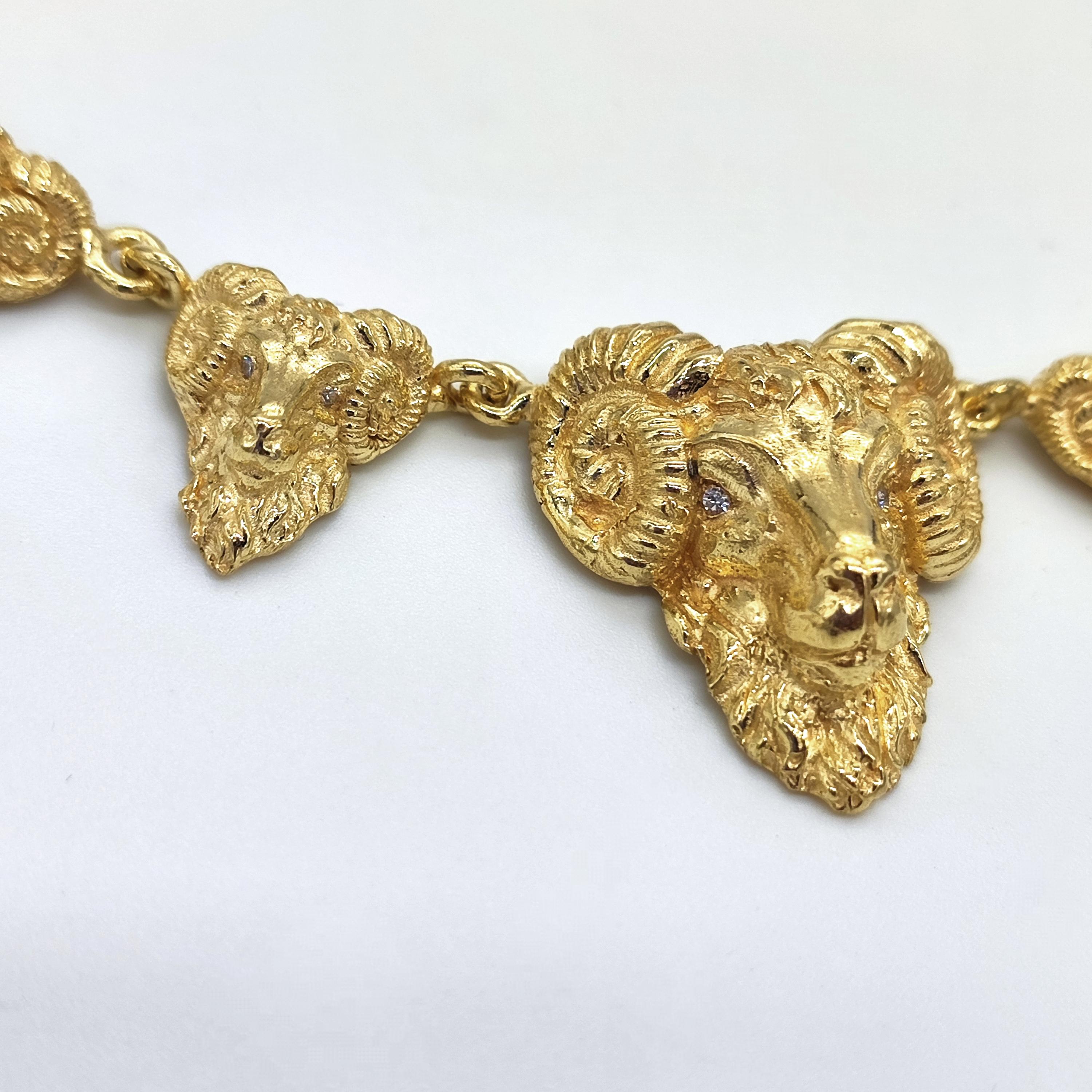 Aries Head 14 Karat Solid Gold Necklace with Diamonds For Sale 1
