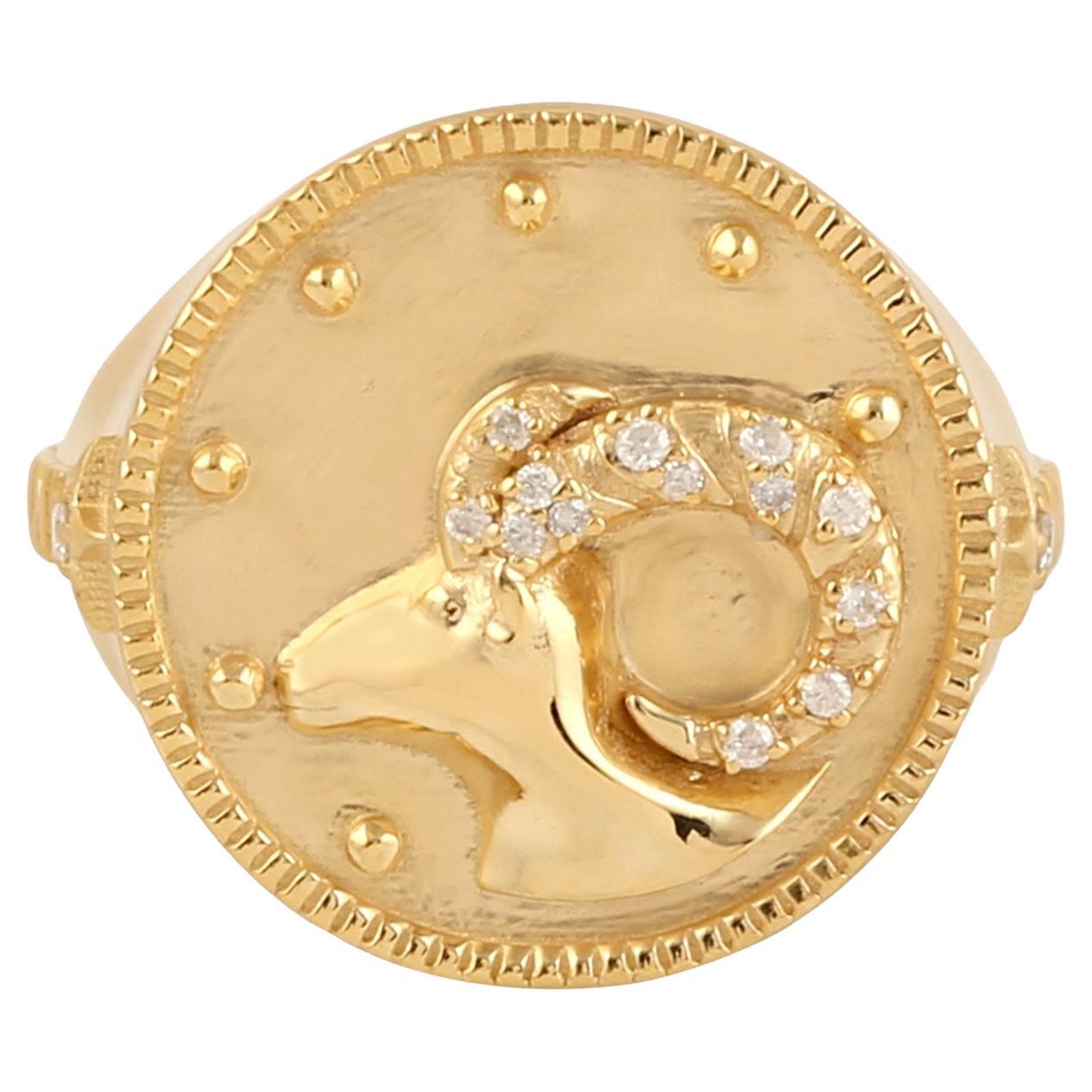 Anello Zodiac Aris con pavé di diamanti in oro giallo 14k