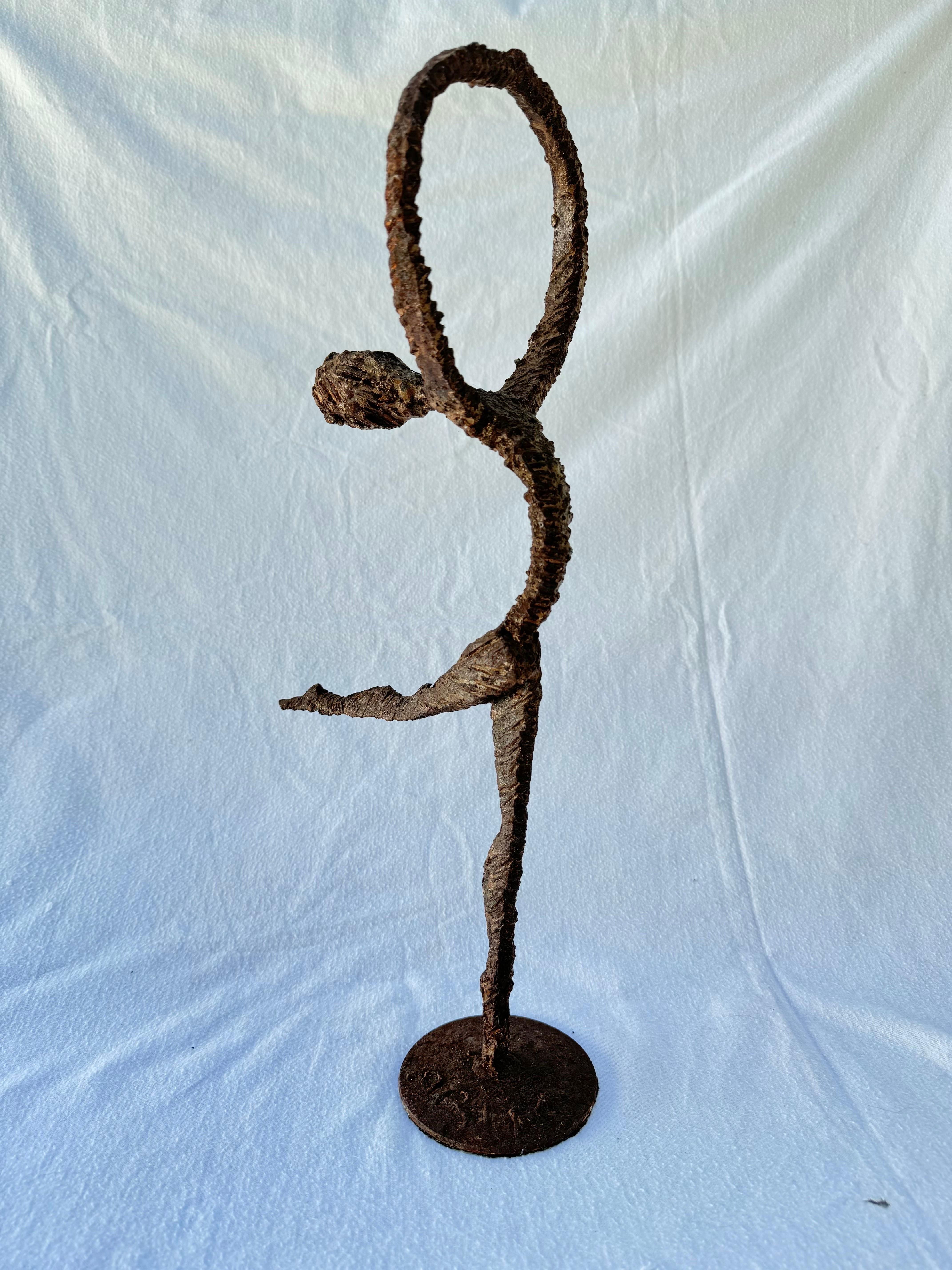 Forgiato Arik Amir Scultura brutalista di una ballerina in vendita