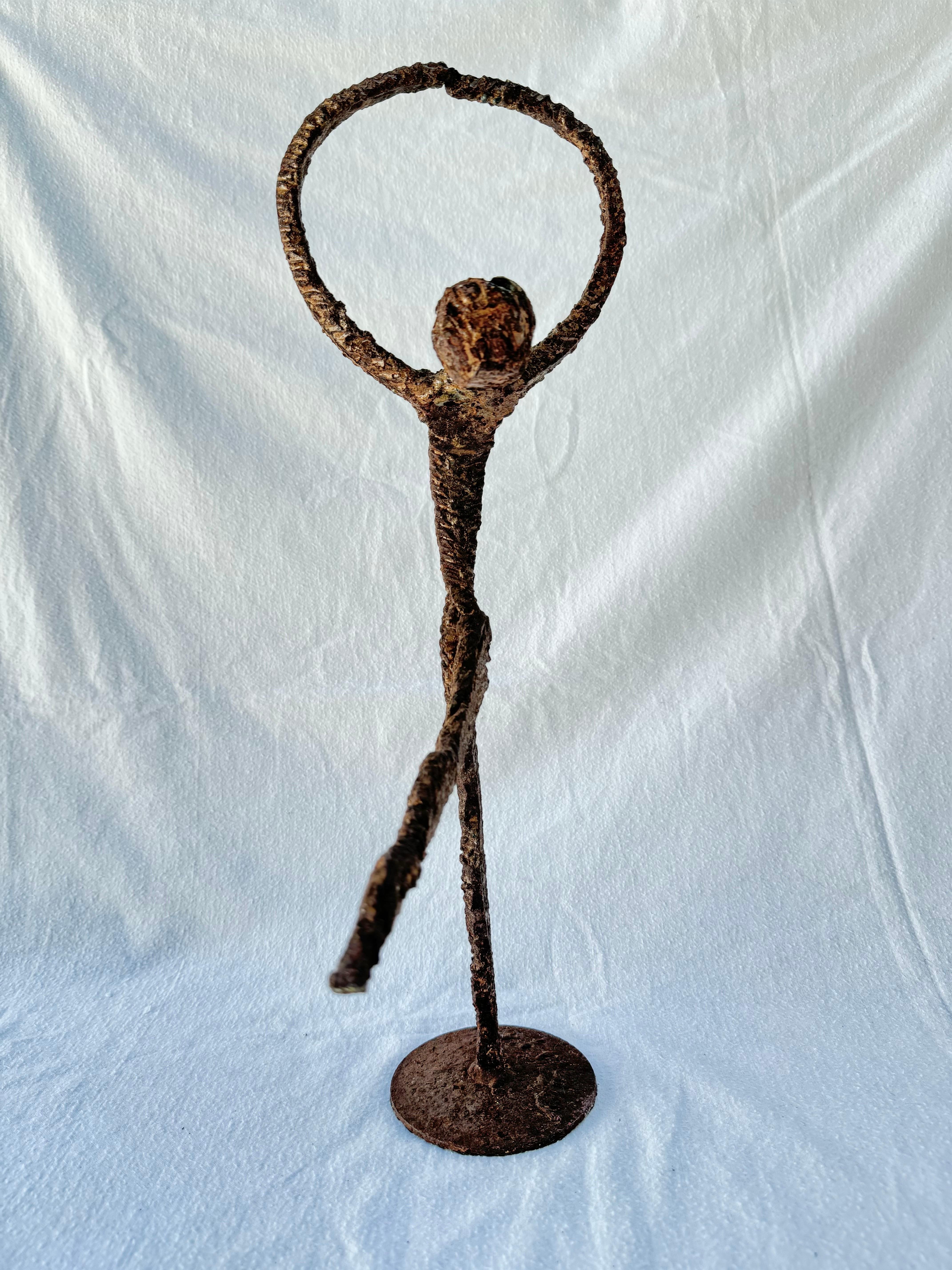 XX secolo Arik Amir Scultura brutalista di una ballerina in vendita