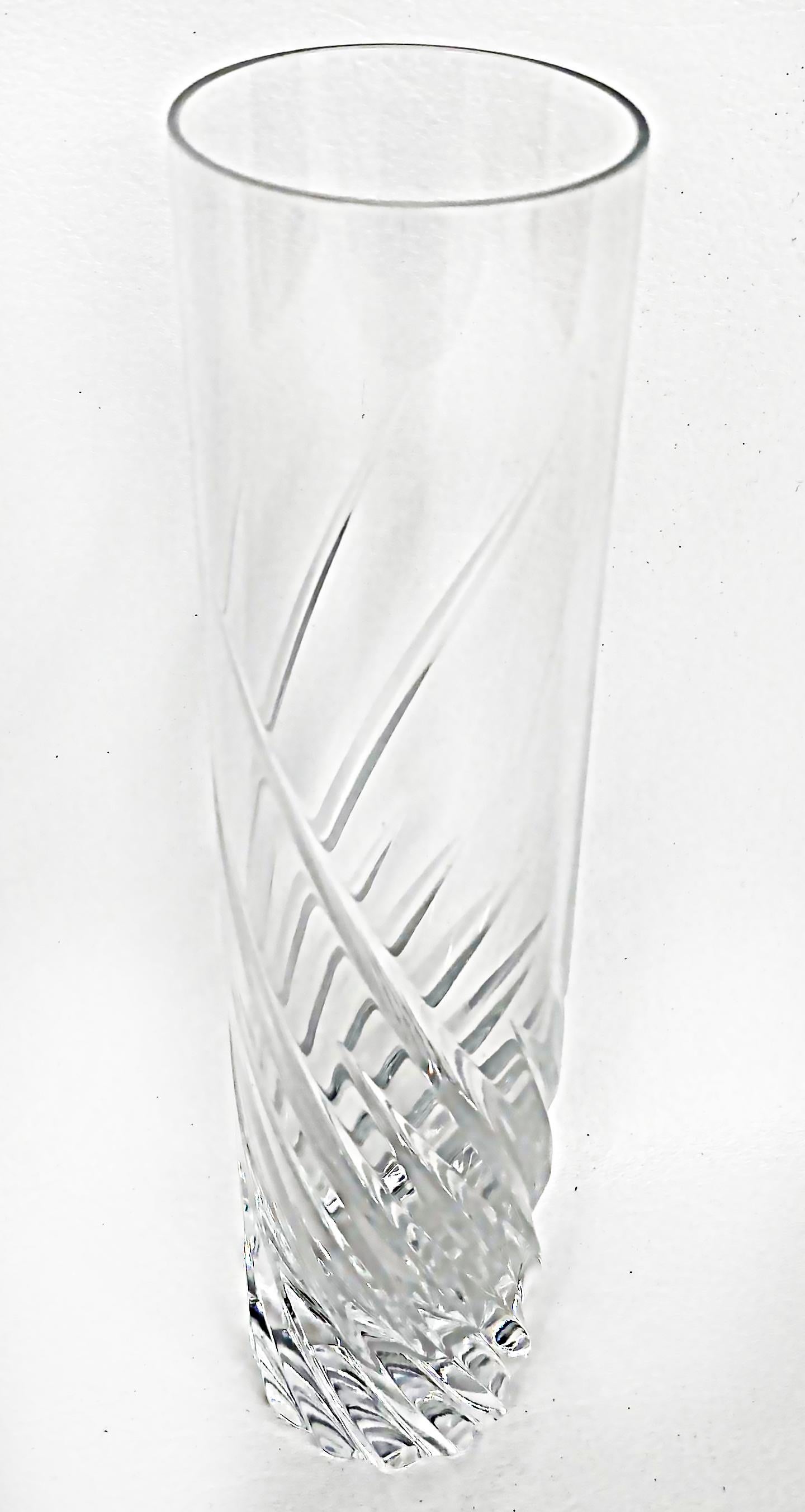 Kristallglasvase „Spin“ von Arik Levy für Baccarat, Frankreich (Französisch) im Angebot