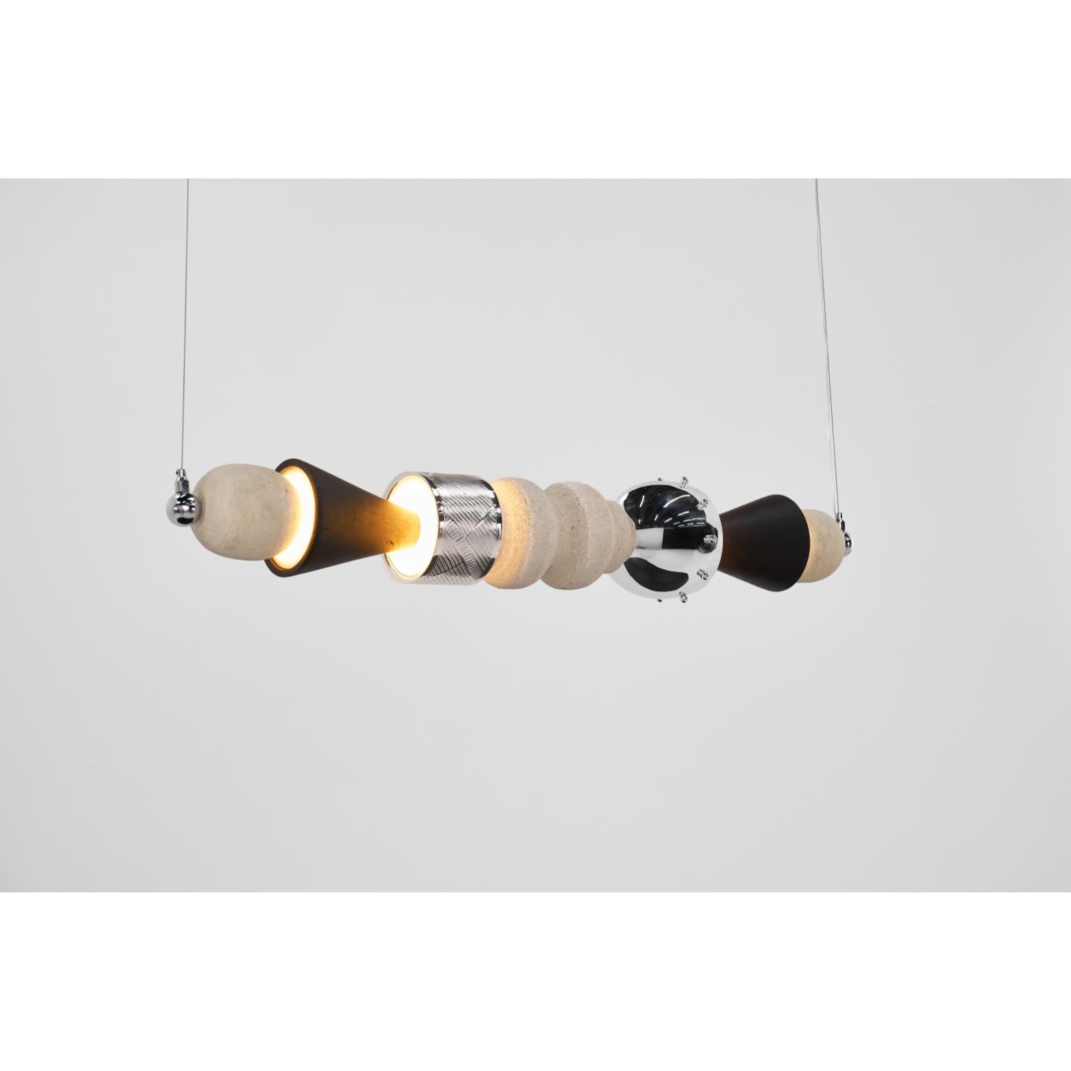 Arinna Pendelleuchte aus Eichenfurnier, versilbertem Messing und Mardin Stone von Marau (Moderne) im Angebot