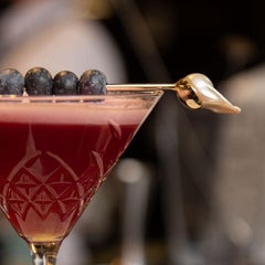 Ariol - Pica de cóctel con distintivo acento de perla barroca