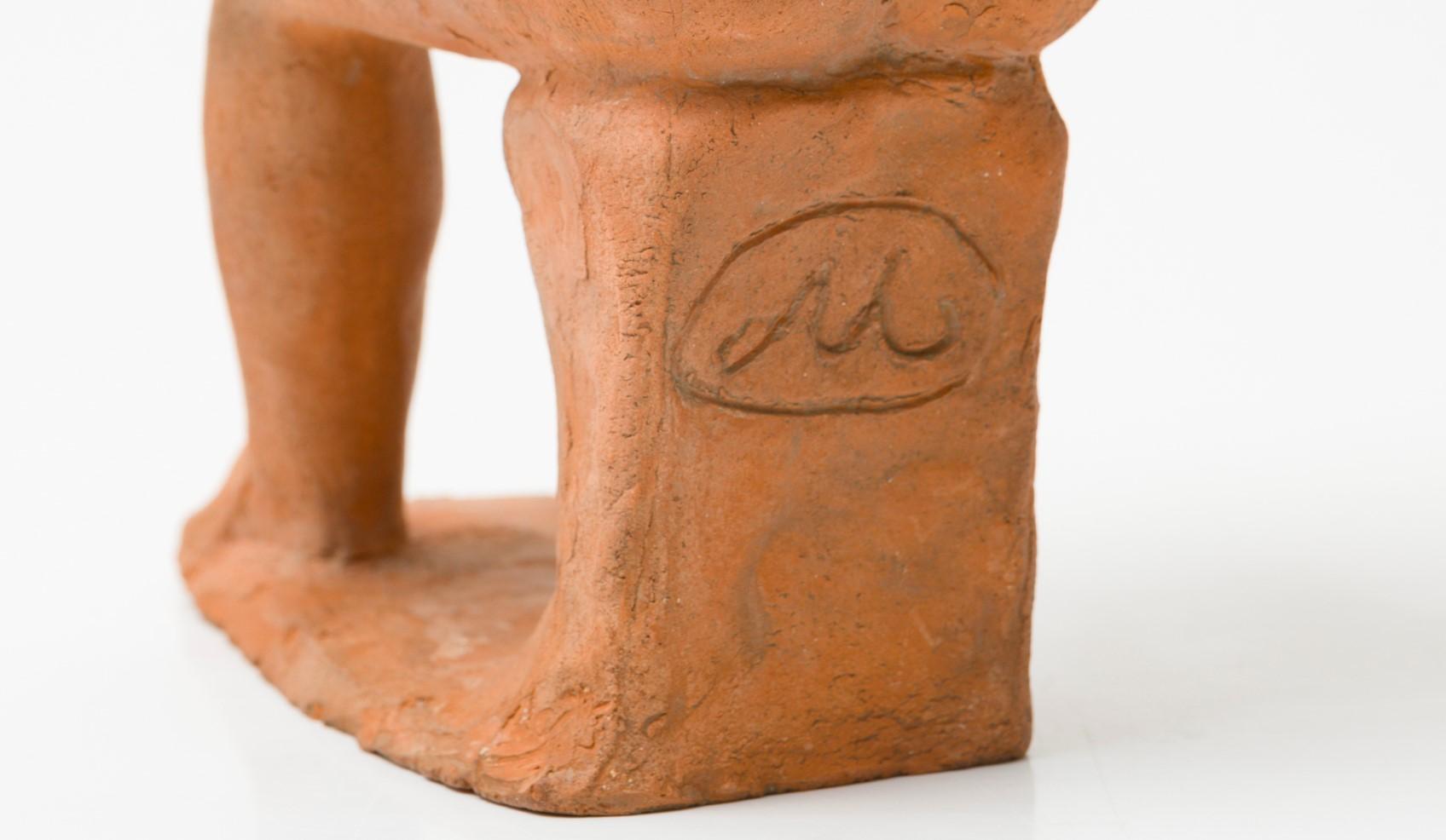 Femme Assise, Aristide Maillol, 1900 (Terracotta Hautfarbener Skurriler Frau) im Angebot 2