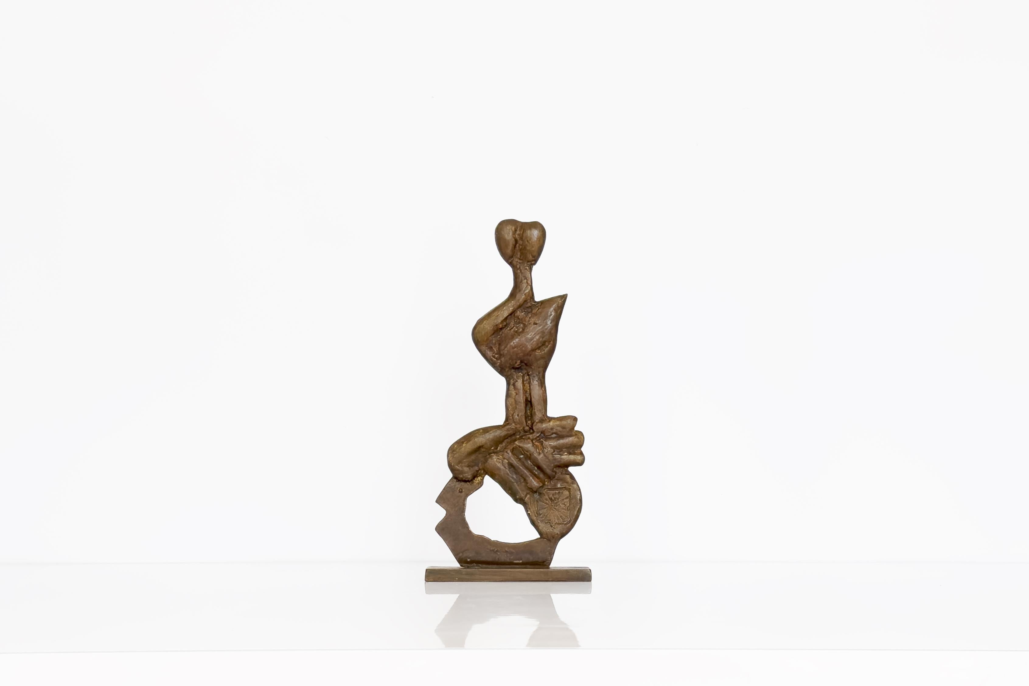Aristide Patsoglou, Scultura firmata in bronzo e patina marrone-oro, astratta in vendita 2