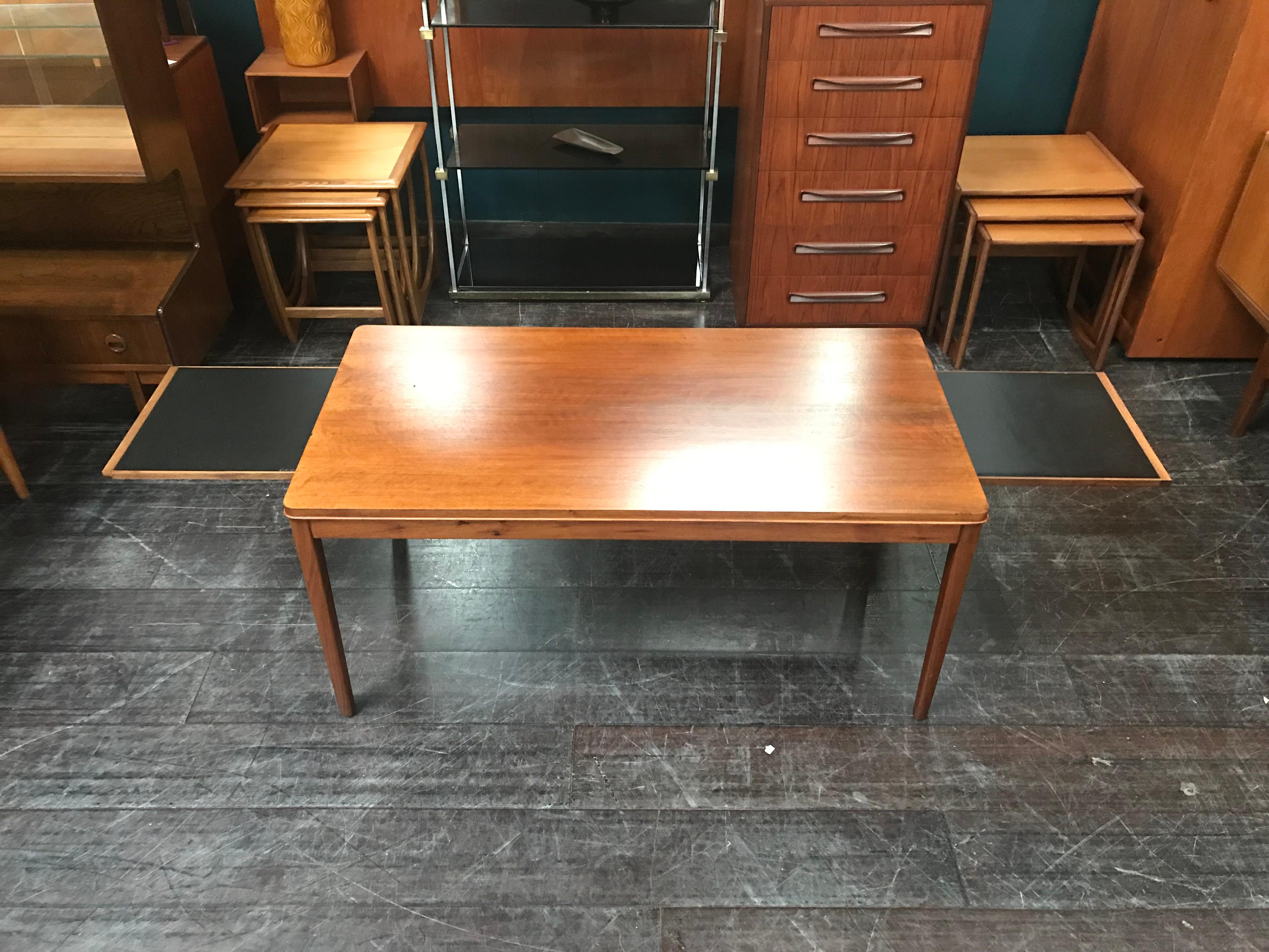 Aristocrat Midcentury Swedish Coffee Table by Sven Engstrom & Gunnar Myrstrand In Good Condition For Sale In Glasgow, GB