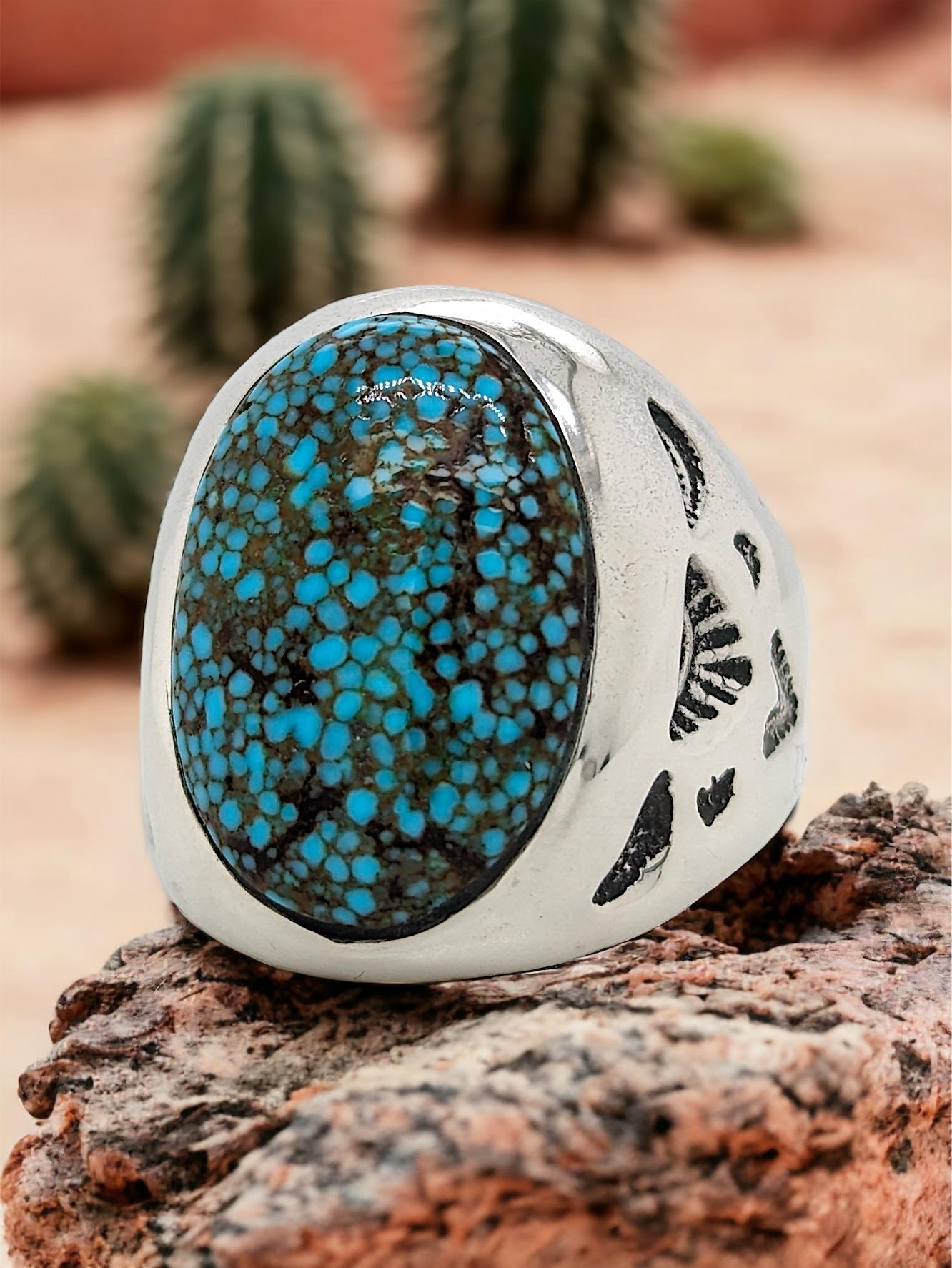 Embrace the artistry of the Southwest with this captivating Handmade Kingman Turquoise Ring (Size 9). Crafted by a skilled Arizona artisan, this unique piece features a genuine Kingman turquoise gemstone, renowned for its captivating blue hues and