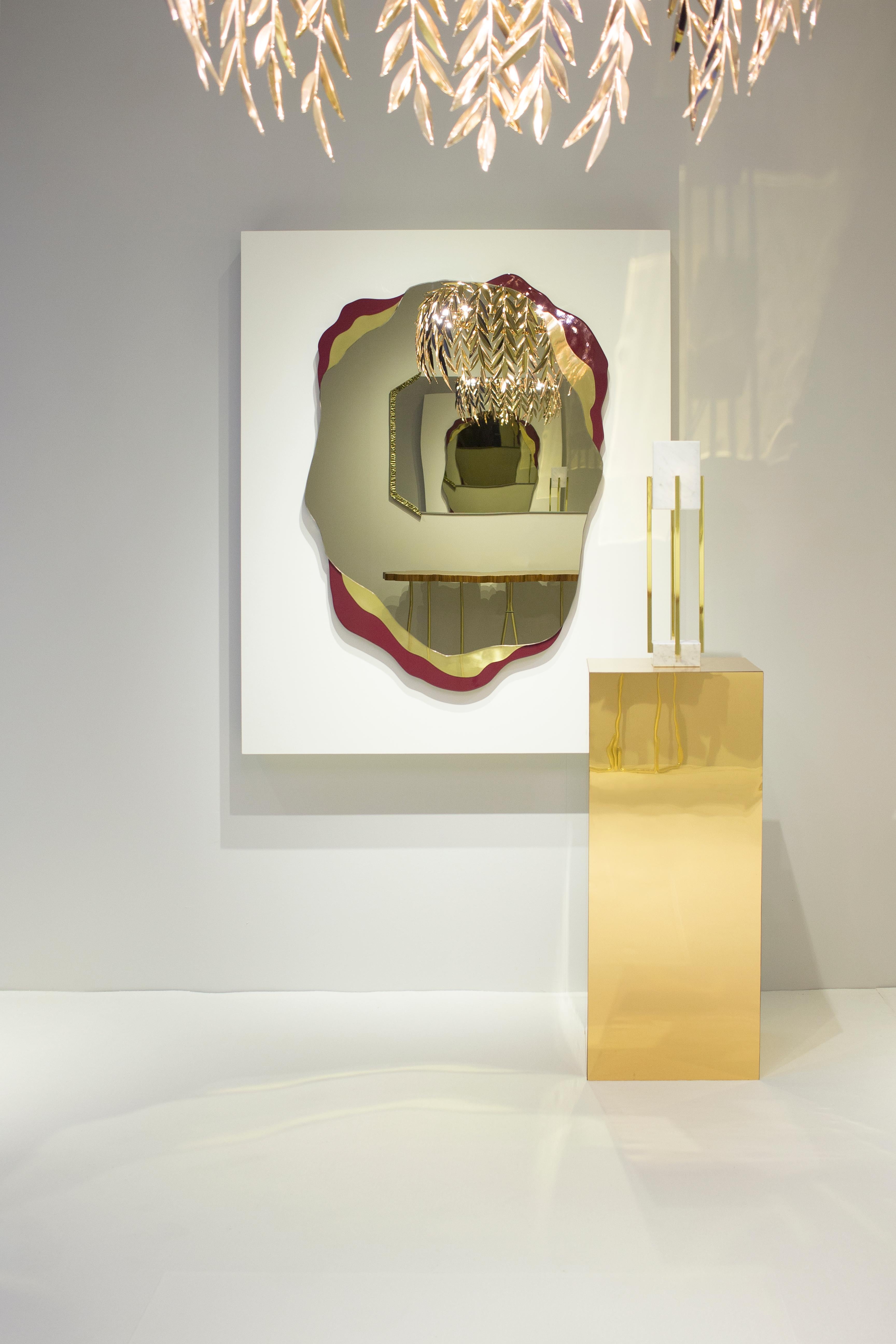 Arizona Mirror, Red Lacquered and Brass, InsidherLand by Joana Santos Barbosa In New Condition For Sale In Maia, Porto