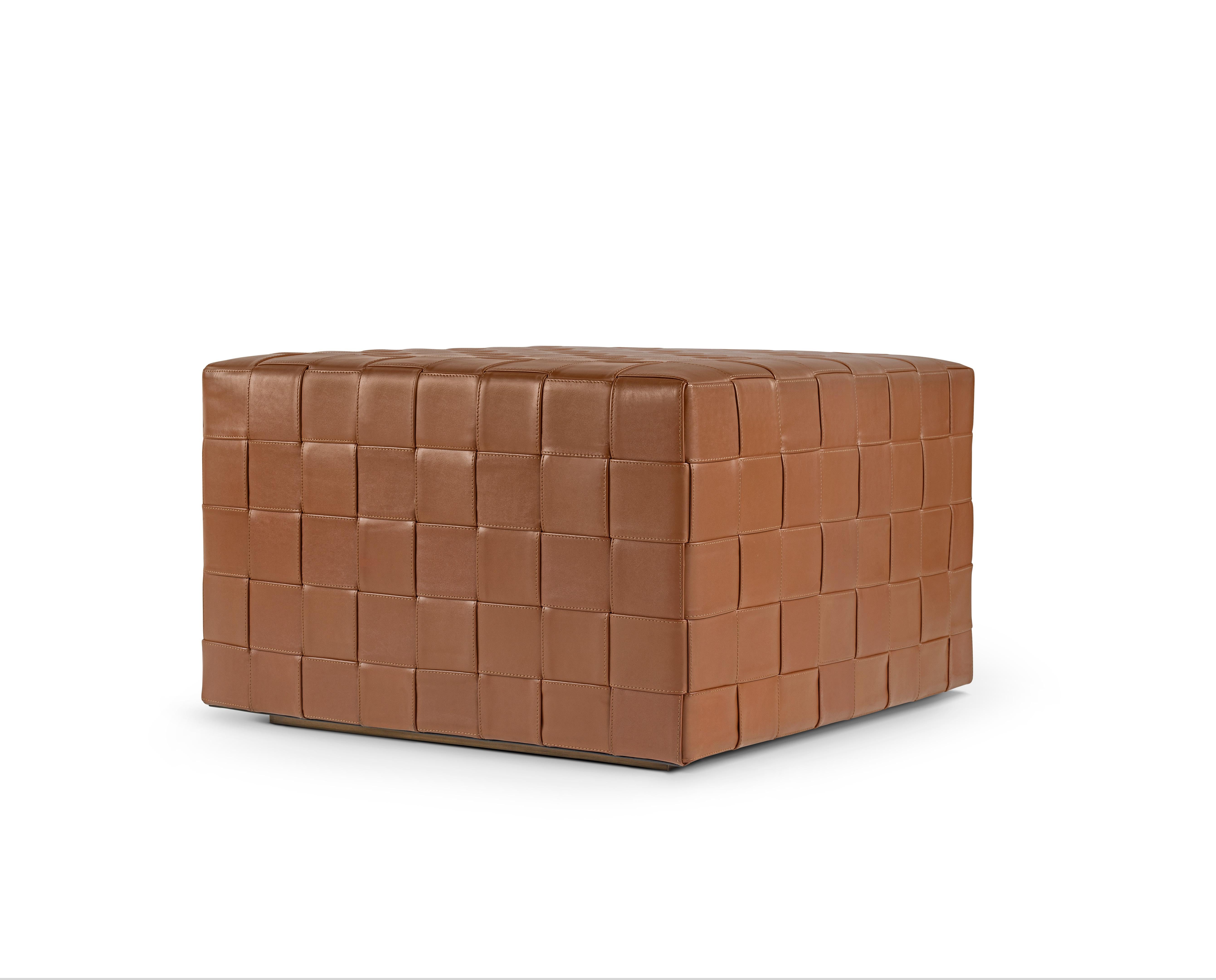 Arizona pouf by Madheke
Dimensions: D 61.5 x W 61.5 x H 41 cm
Materials: Leather, wood.

Classic soft leather weave with stitched edge detail and brass base.

Reflecting the finest in craftsmanship, innovation and heritage, Madheke creates tailored