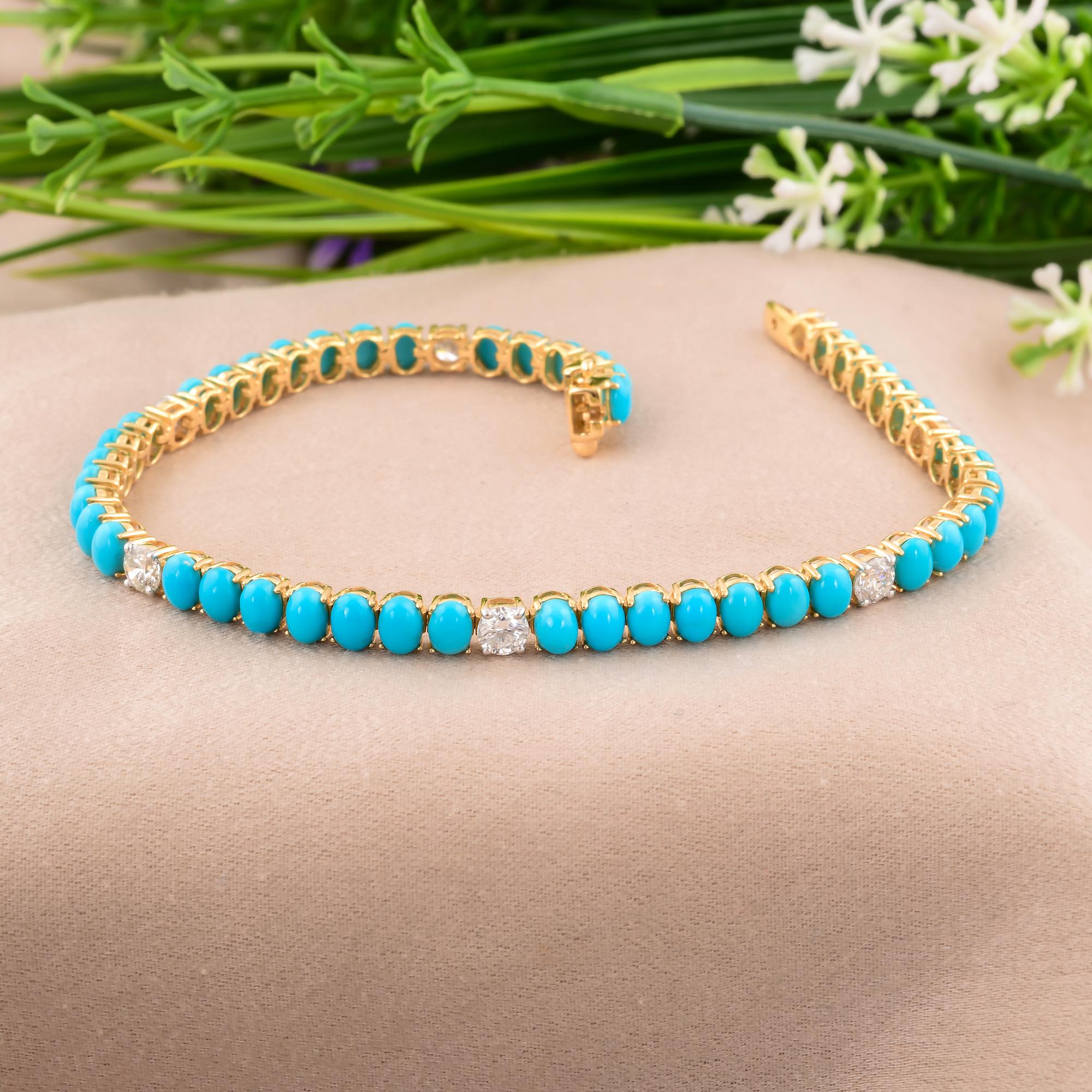 Modern Arizona Turquoise Bracelet SI/H Round Brilliant Cut Diamond 18 Karat Yellow Gold For Sale