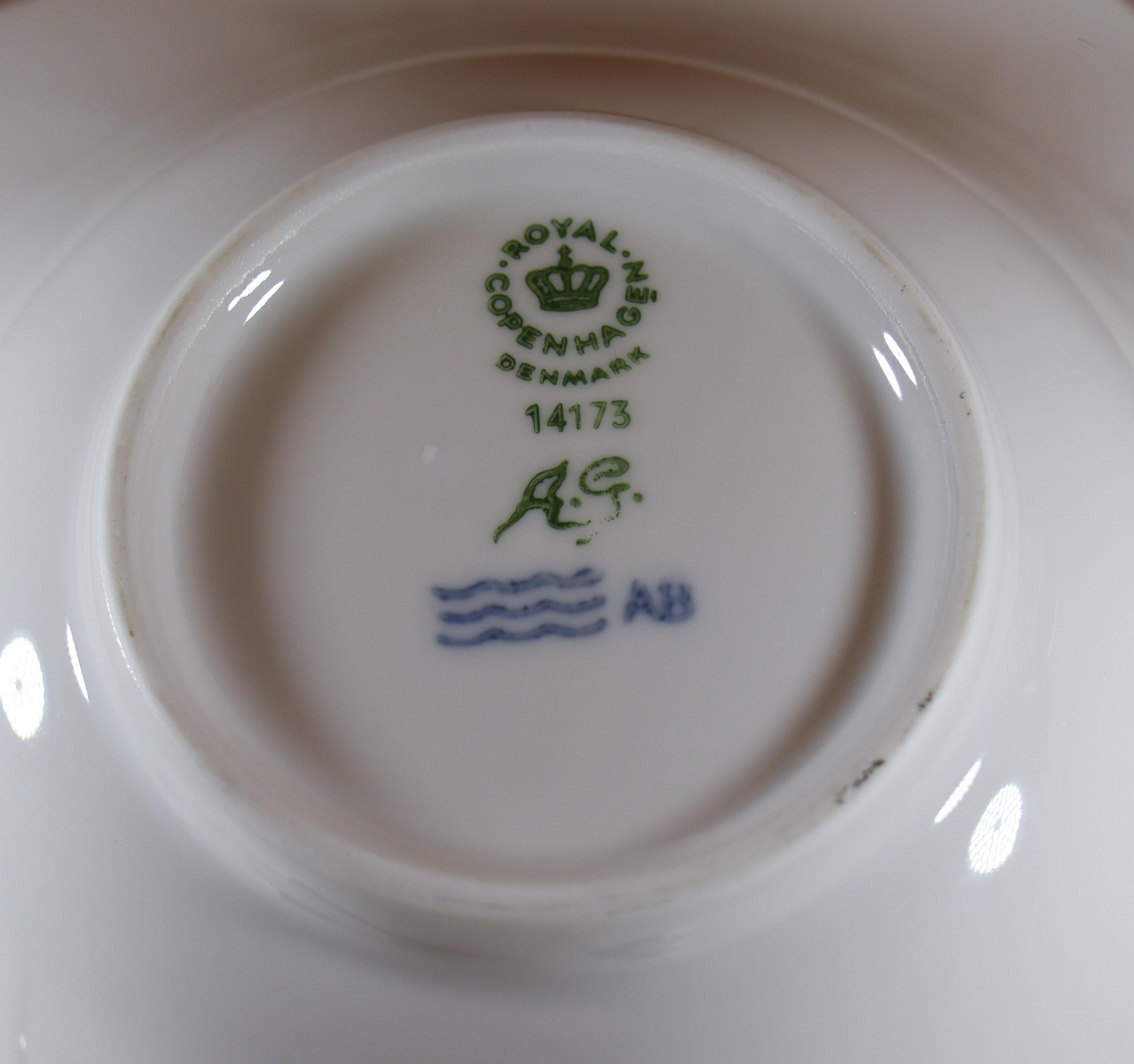 Arje Griegst - Royal Copenhagen Konkylie Triton Rosa - 4 Deep Plates 14173 For Sale 2