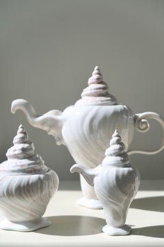 Arje Griegst for Royal Copenhagen Konkylie Triton Rosa Cremer Pot No 14174