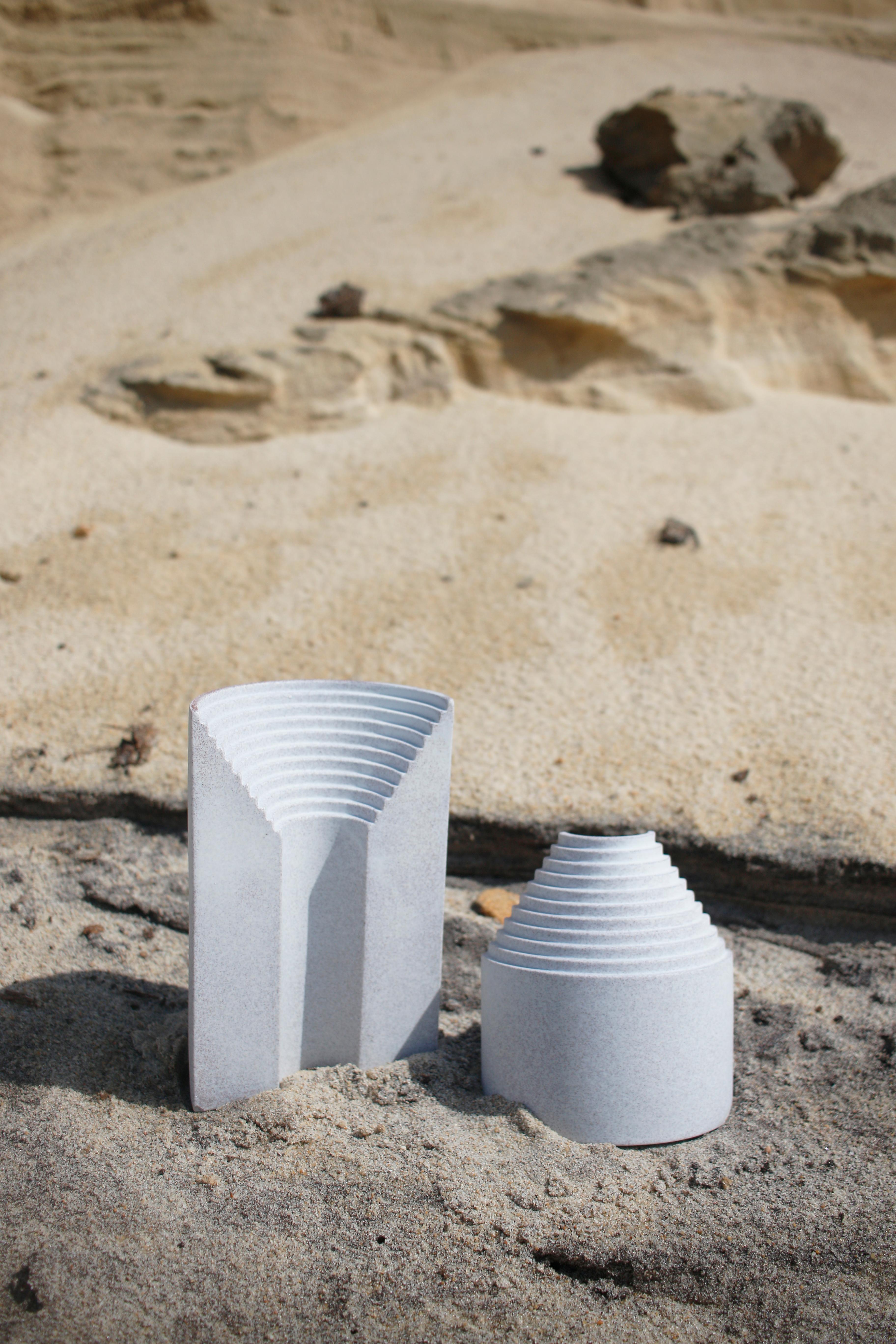 Vase Ark demi-large en porcelaine fabriqué à la main au Portugal par Origin Made Neuf - En vente à Porto, 13
