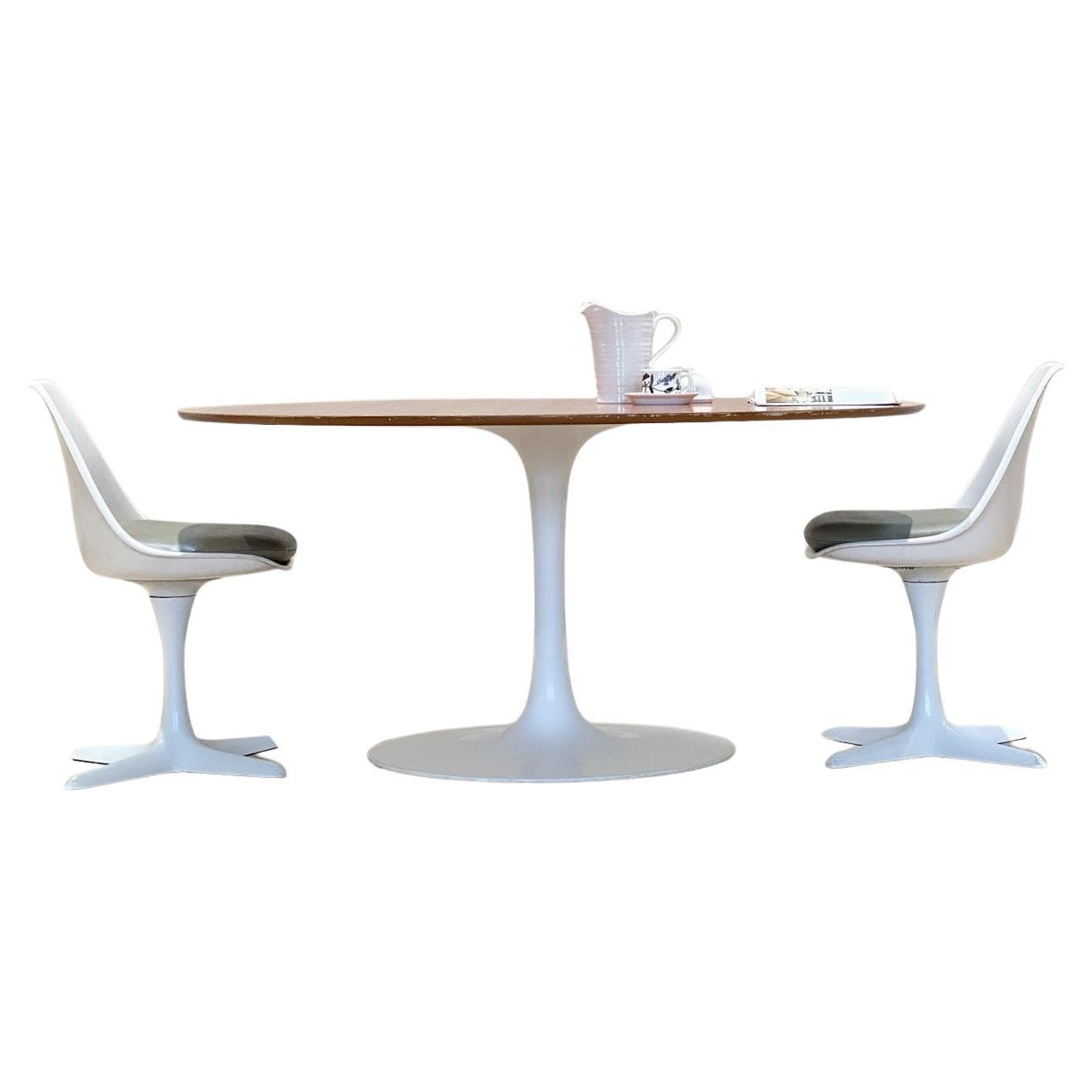 Arkana Dining table and eight chairs