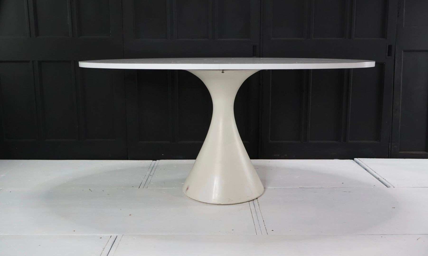 Mid-Century Modern Table et chaises Arkana Mushroom