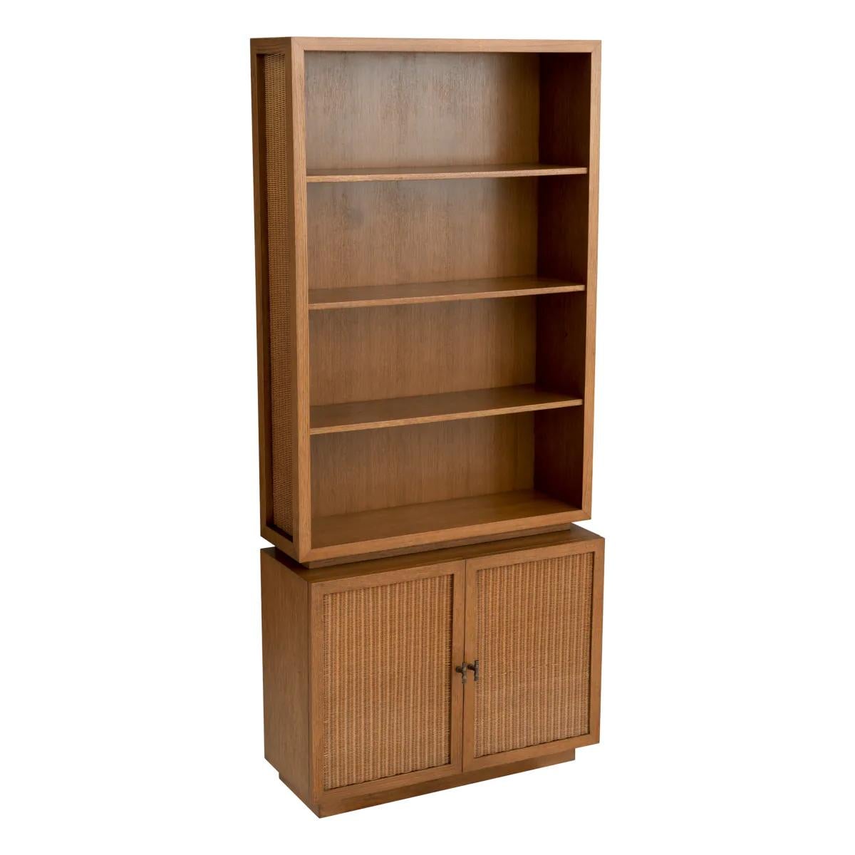 Libreria Arkane con legno massiccio di quercia e rovere 
impiallacciatura. Bar con 2 porte, retro in legno, 
2 maniglie in ottone massiccio con finitura bronzata.