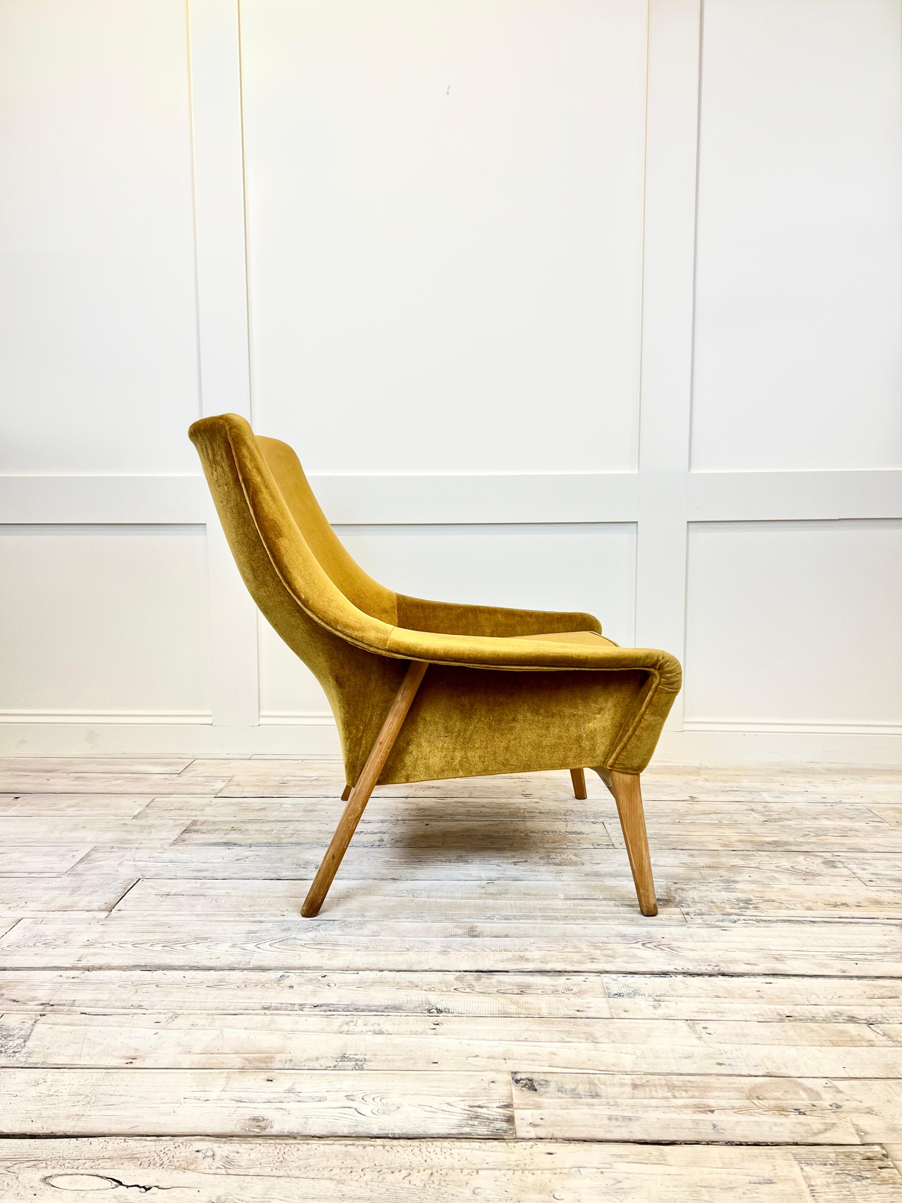 Parker Knoll, Easy Chair Modell 938 „Malton��“, aus Bronze Velour, Großbritannien, ca. 1960er Jahre (Englisch)
