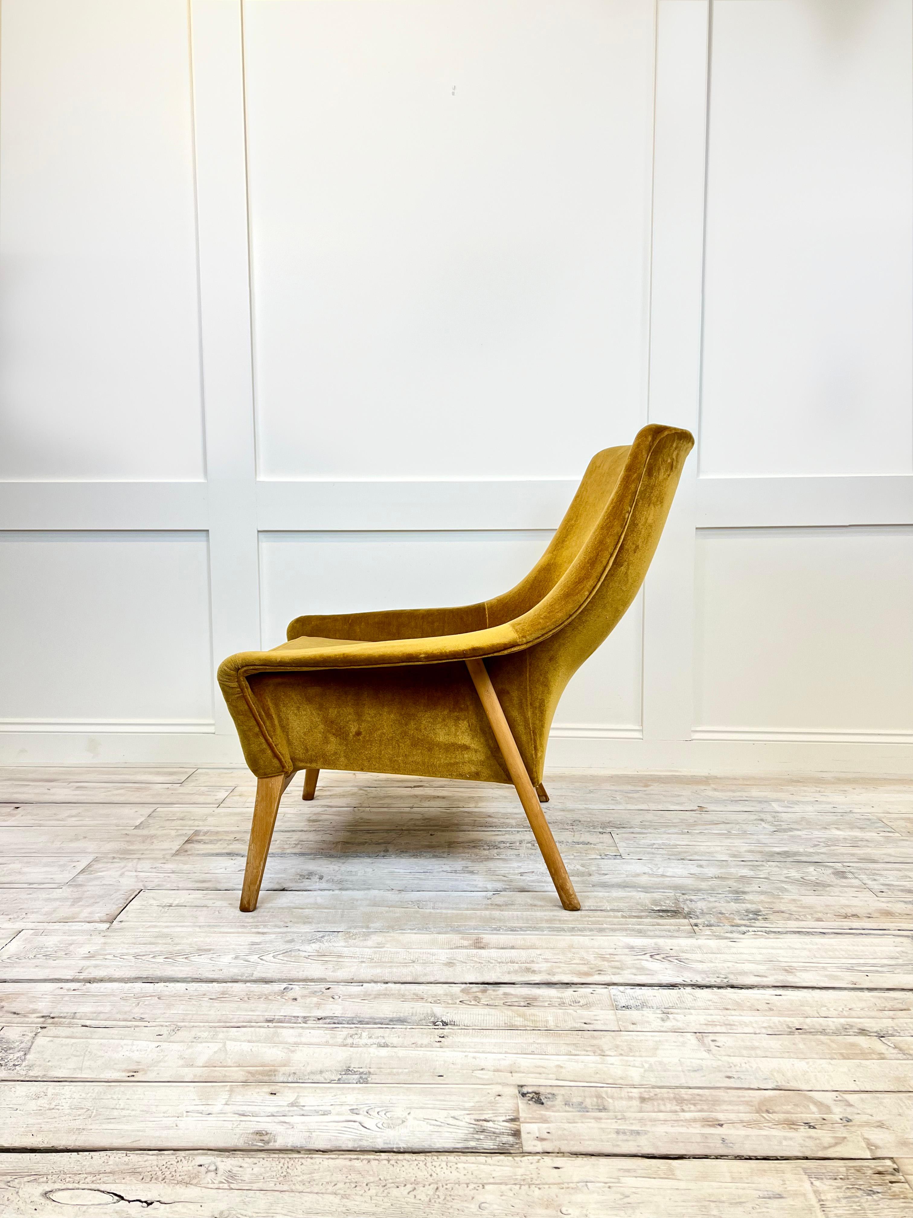 Parker Knoll, Easy Chair Modell 938 „Malton“, aus Bronze Velour, Großbritannien, ca. 1960er Jahre (Geformt)
