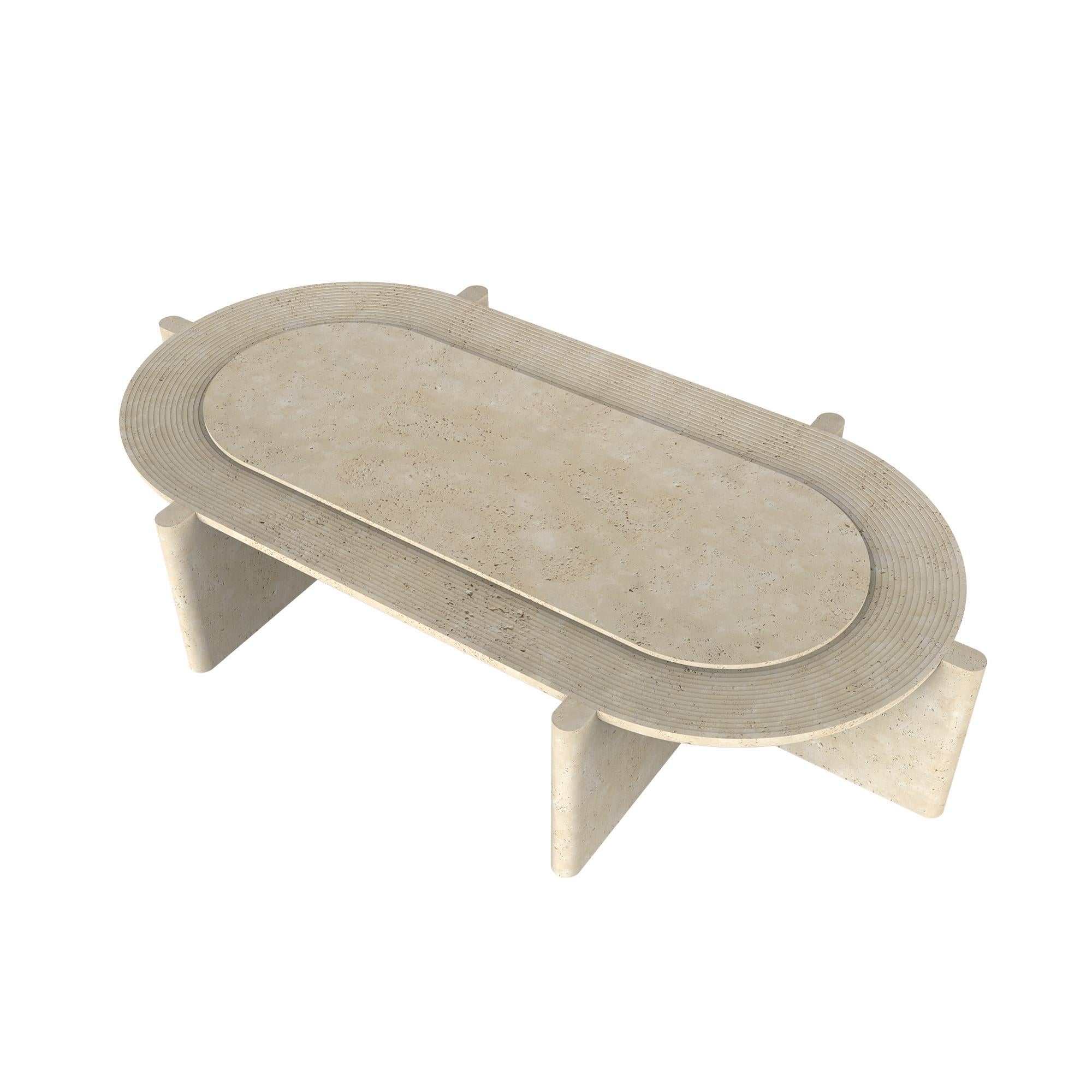 Table basse Arkhe No 2 en travertin ovale, sculpturale moderne de Fulden Topaloglu Neuf - En vente à Istanbul, TR