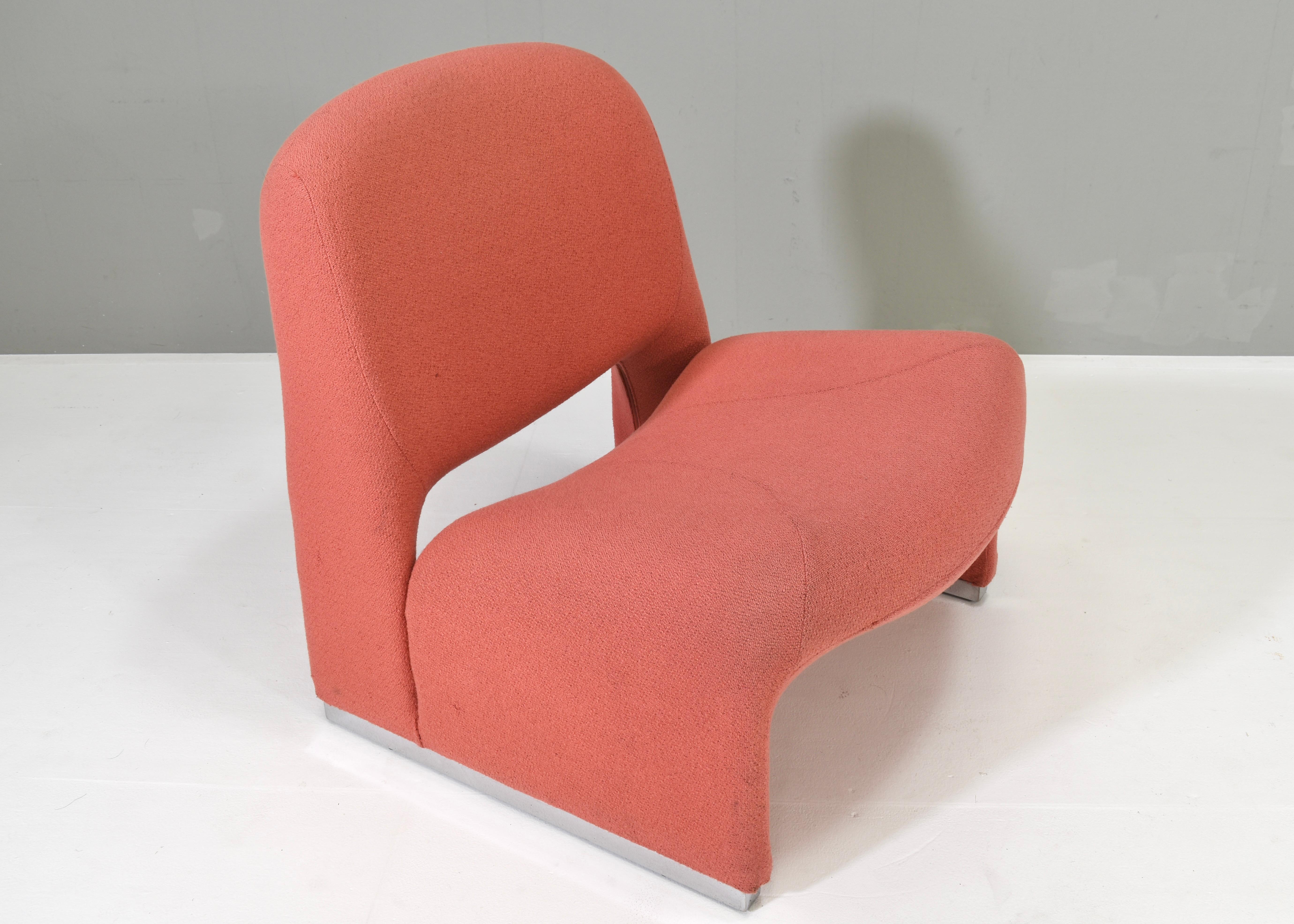 ‘Arki’ Lounge Chair by Giancarlo Piretti for CASTELLI, Italy – 1970 For Sale 1