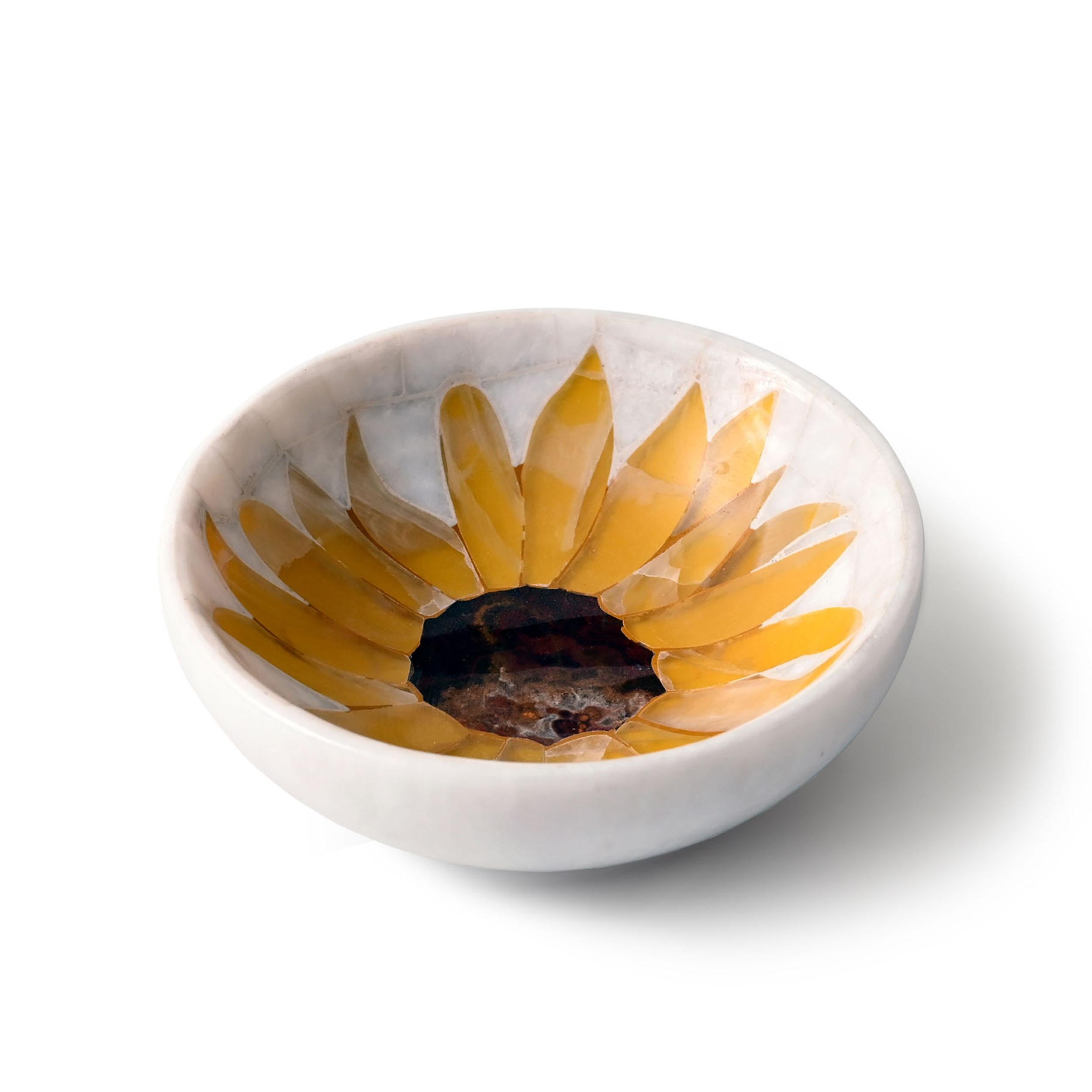 Arles bowl II by Studio Lel
Dimensions: D 30.5 x H 7.6 cm 
Materials: Onyx, marble.
Also available in different dimension.

These are handmade from semiprecious stone and marble in a small artisanal workshop. Please note that variations and