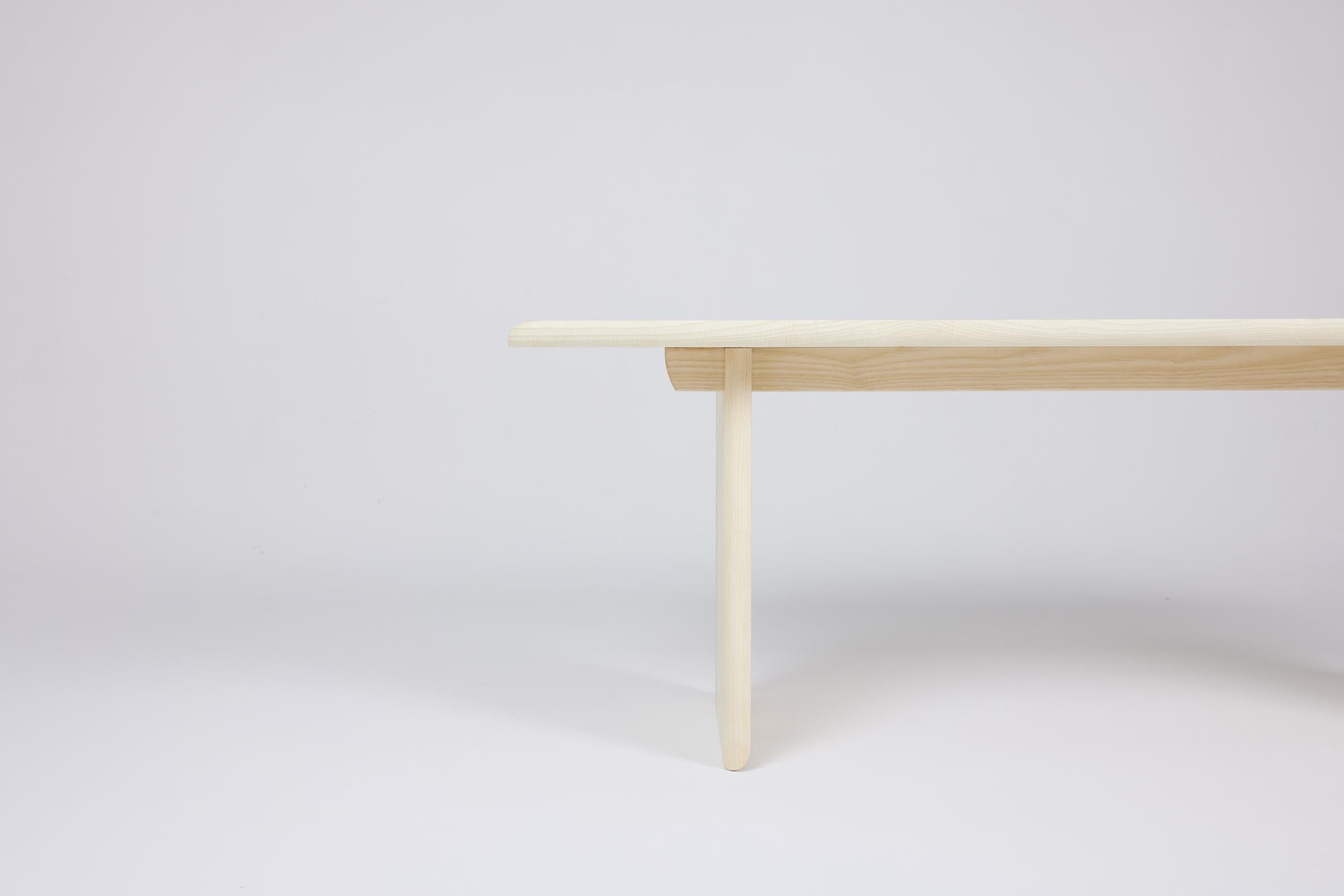 Contemporary Arlo Dining Table For Sale