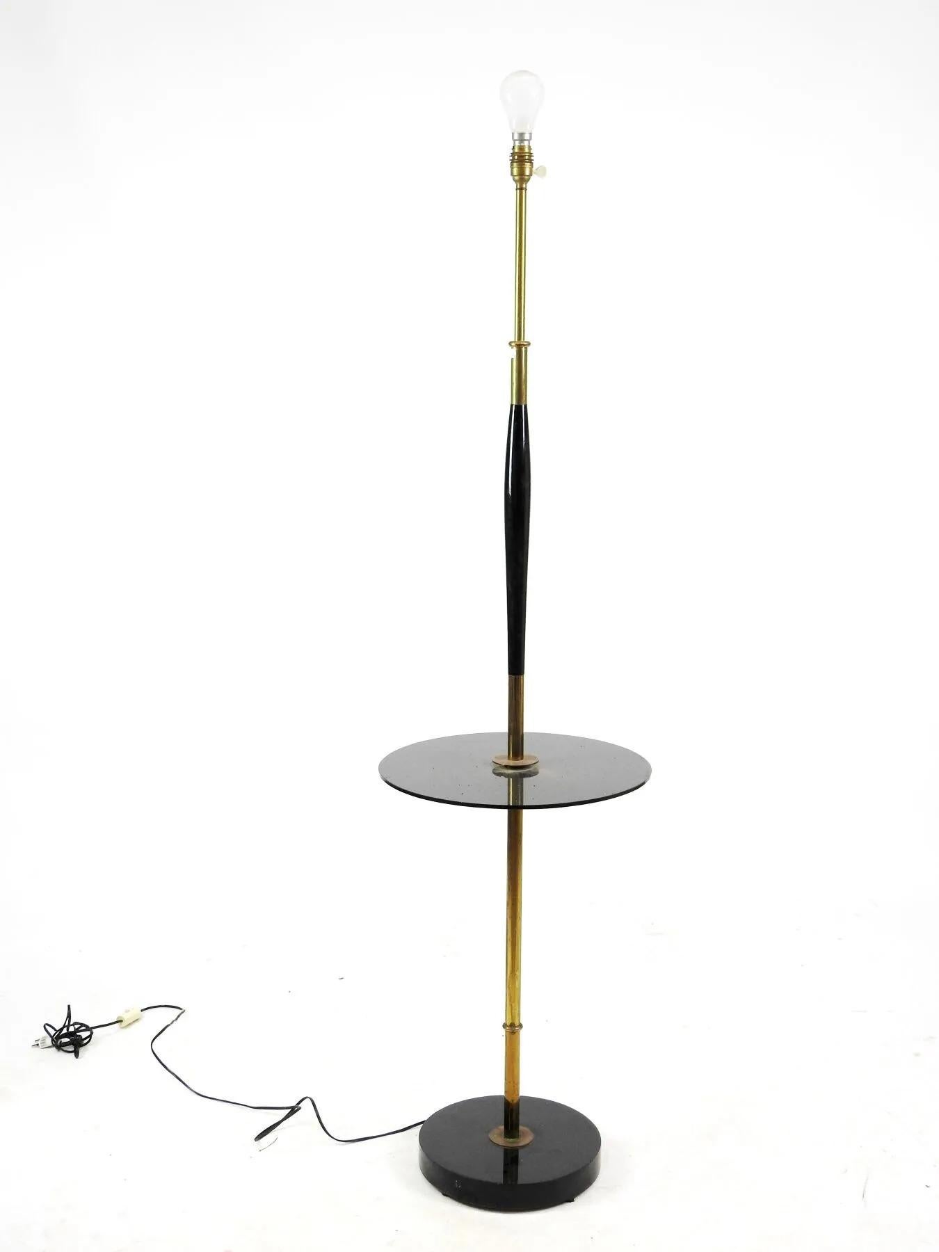 Arlus 'Attributed to' Elegant Floor Lamp circa 1950 in Lacquered Wood In Good Condition For Sale In Saint-Ouen, FR