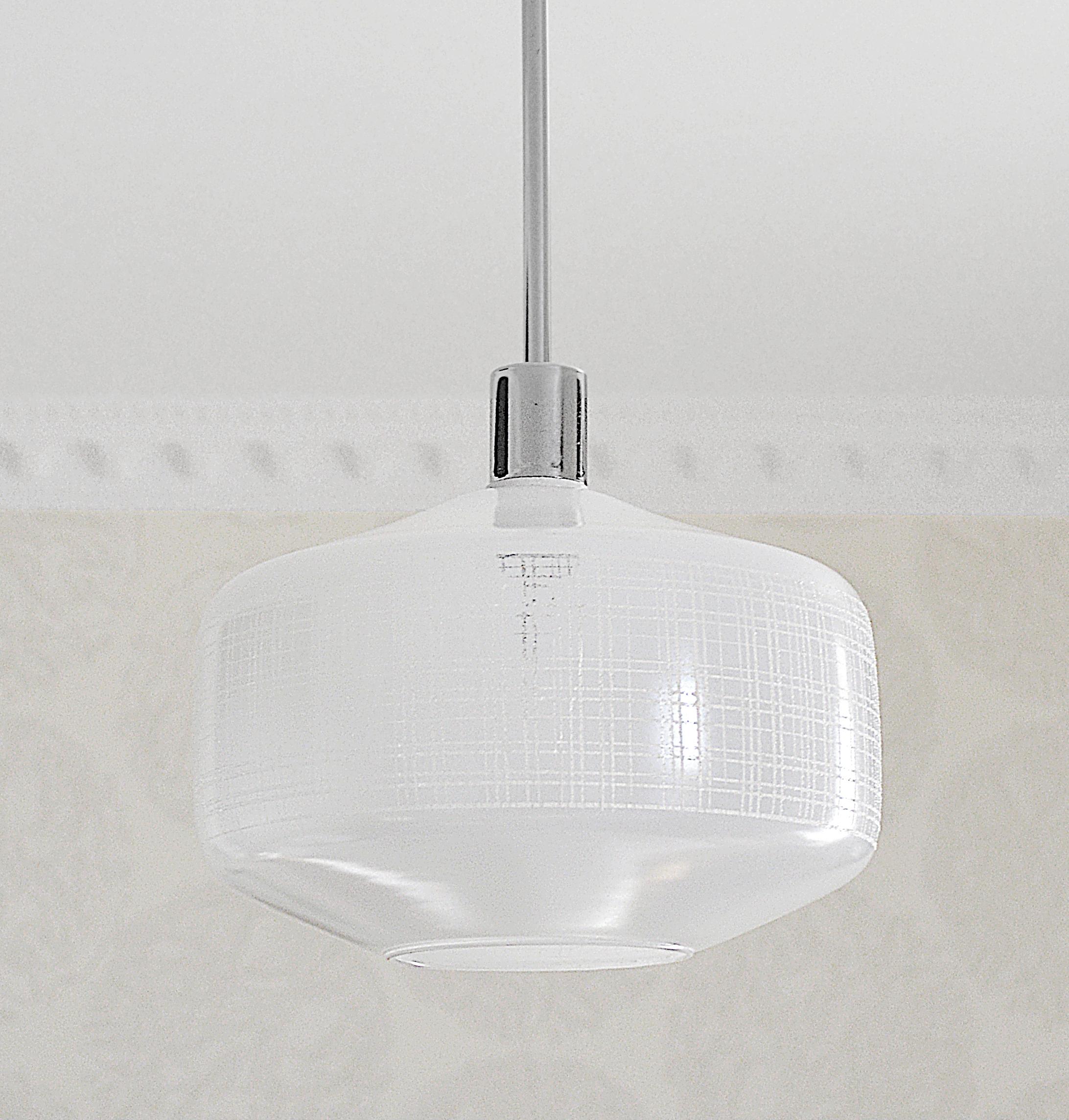 Mid-Century moderno Ciondolo a soffitto Arlus, anni '50 in vendita