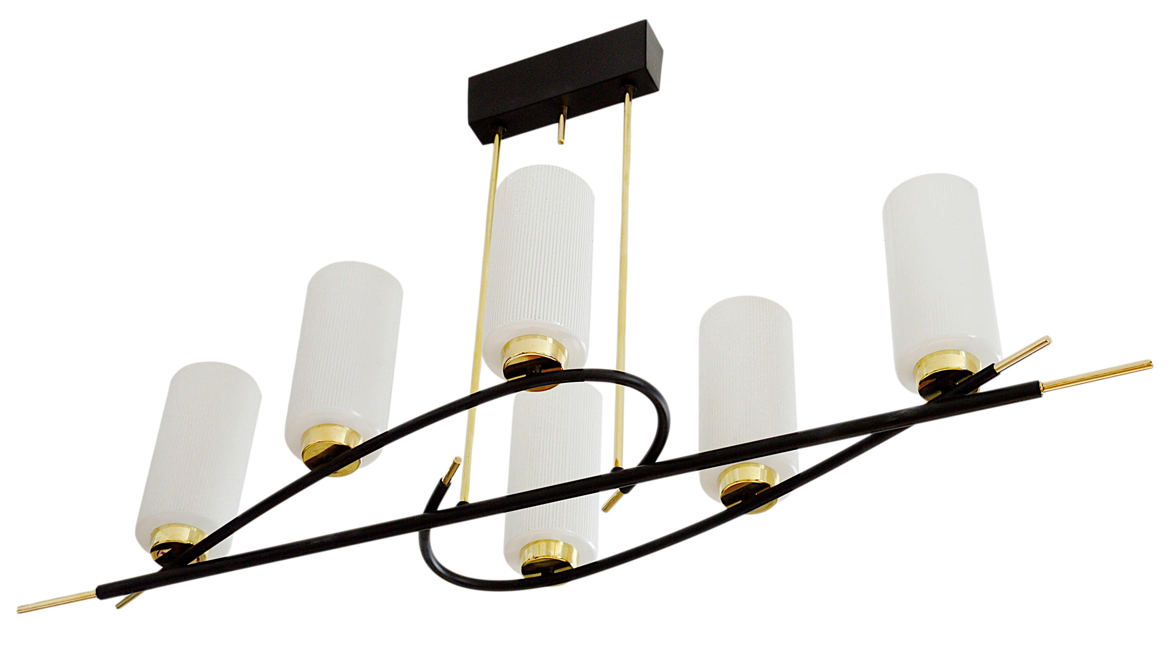 Metallo Lampadario Arlus, anni '50 in vendita