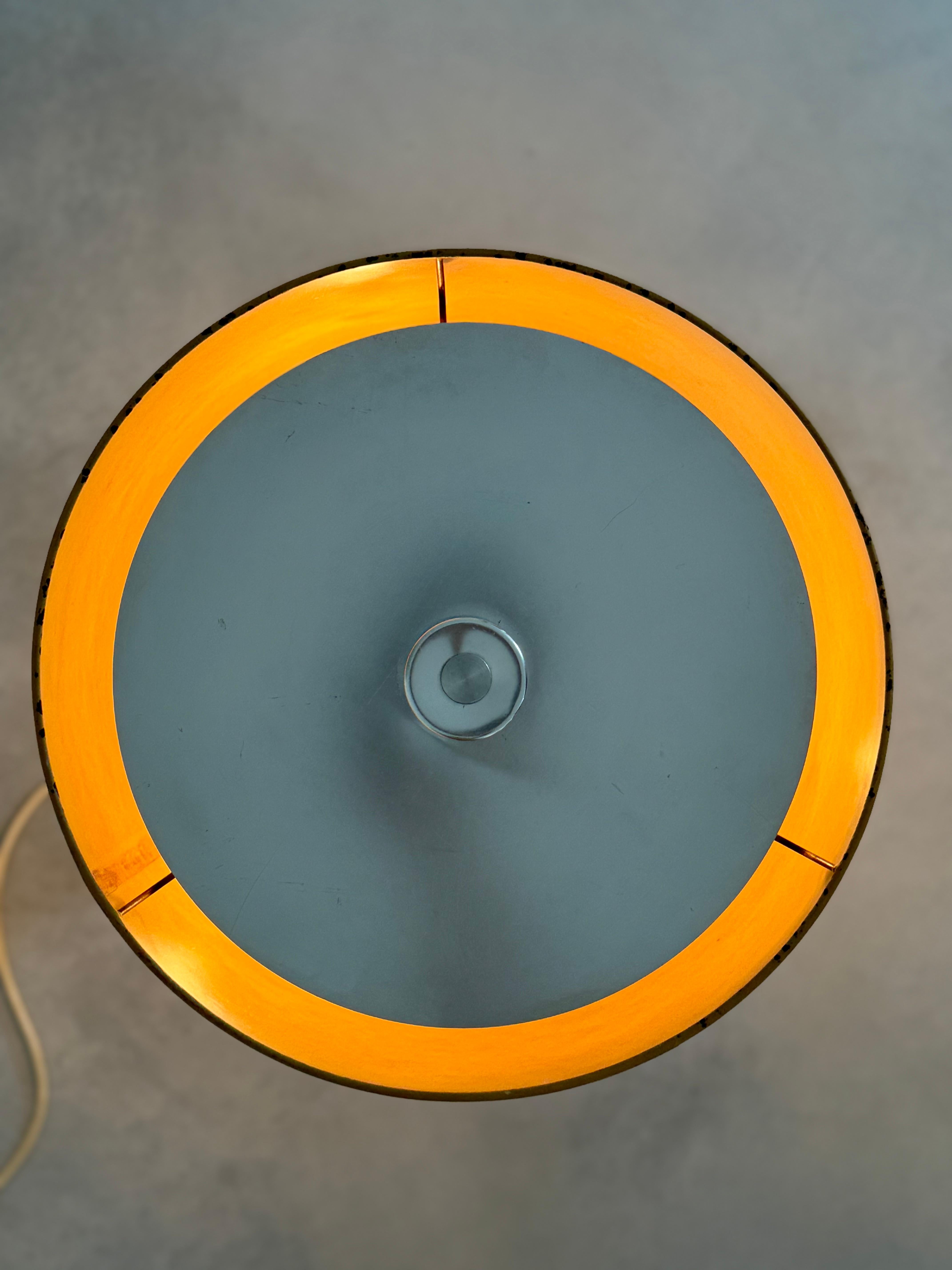 Arlus Diffusion, Design-Tischlampe, Frankreich um 1970 (Französisch) im Angebot