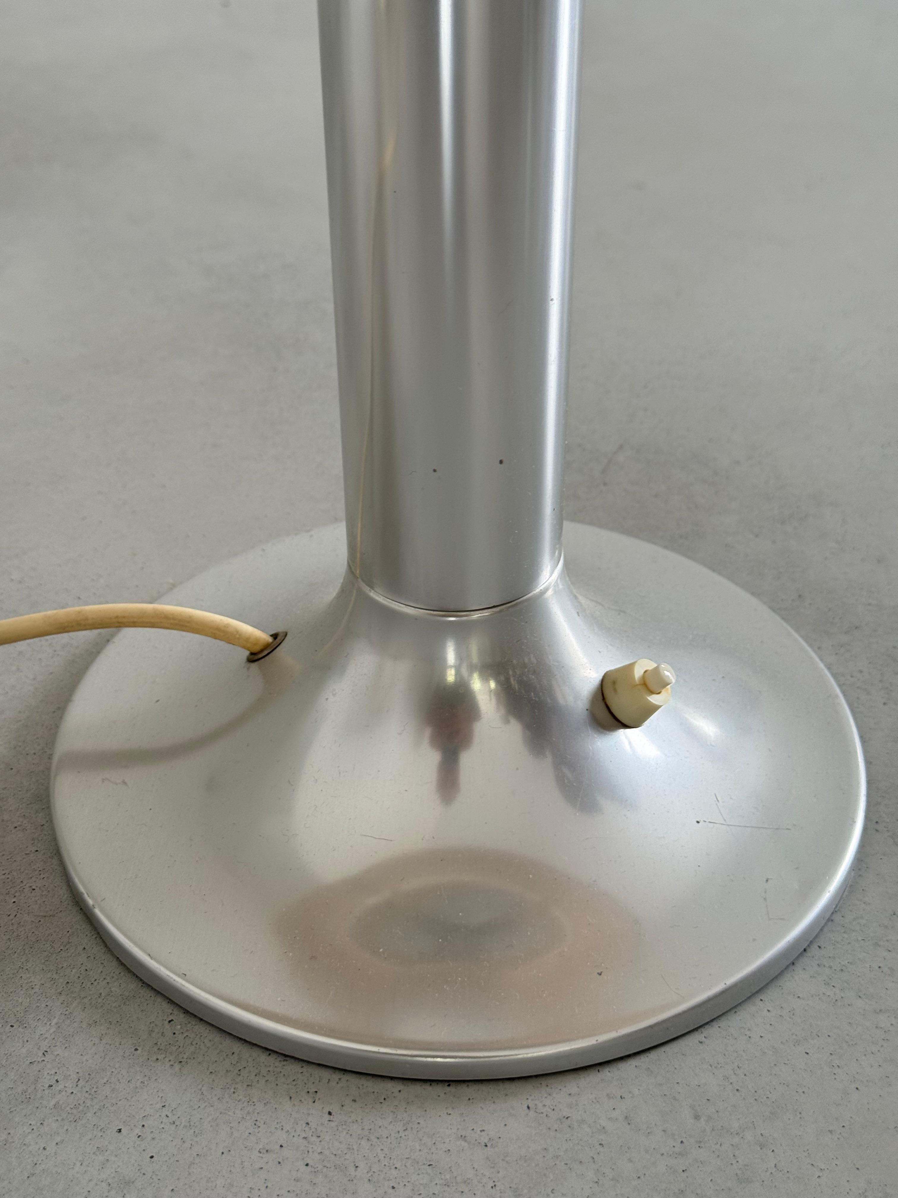 Arlus Diffusion, Design-Tischlampe, Frankreich um 1970 im Angebot 1