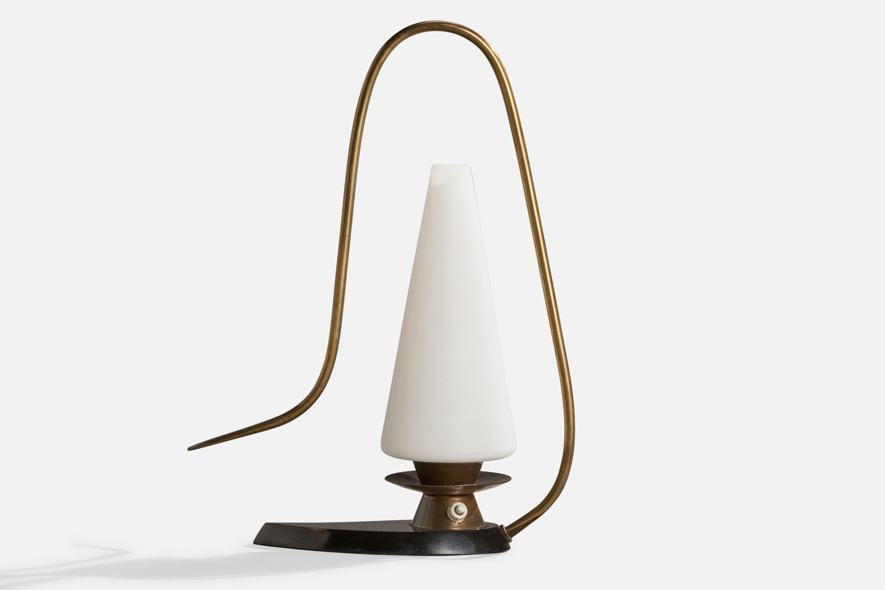 Arlus, Tischlampe, Messing, Metall, Glas, Frankreich, 1950er Jahre (Moderne der Mitte des Jahrhunderts) im Angebot