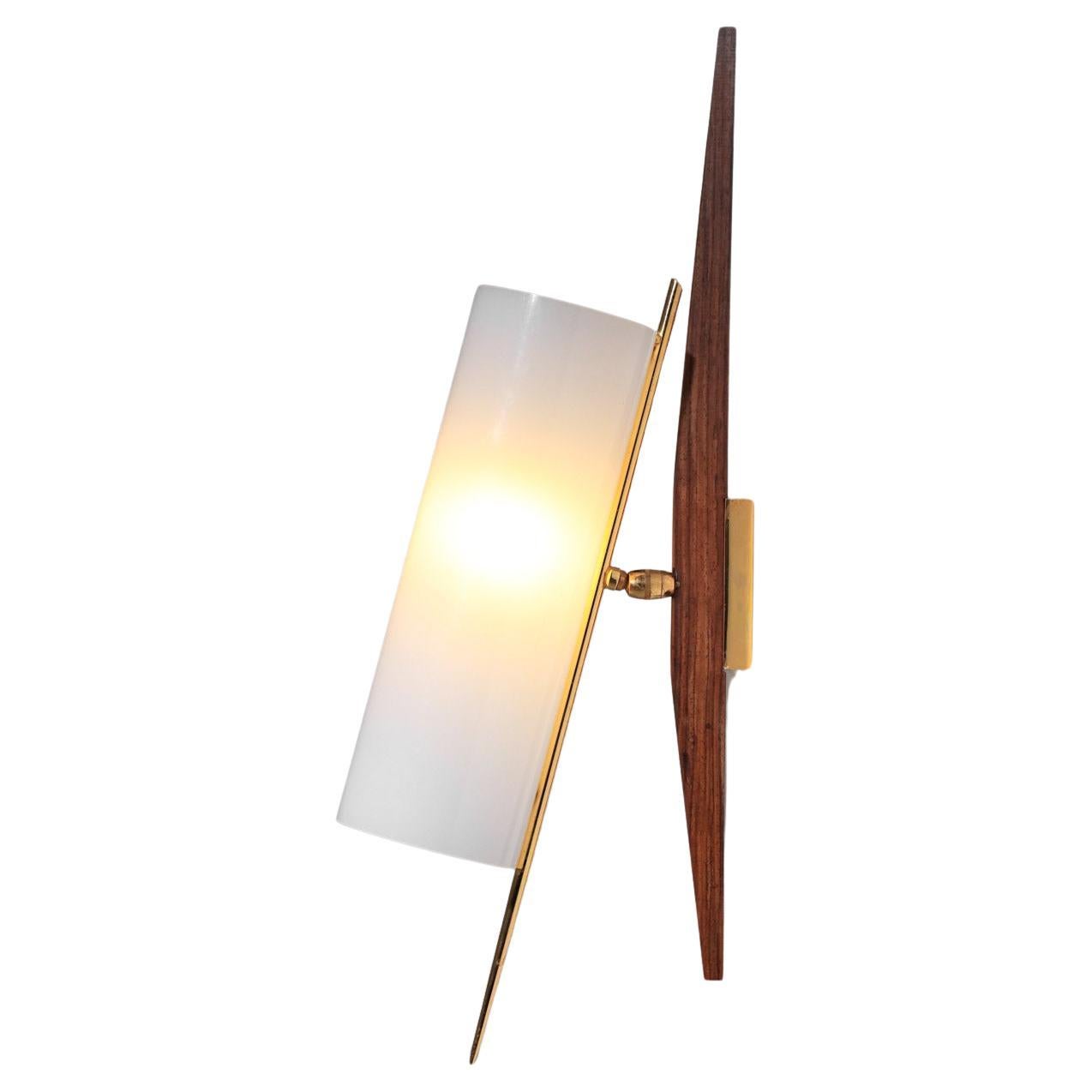 Arlus wall light plexiglass teak and brass tube 60s  For Sale