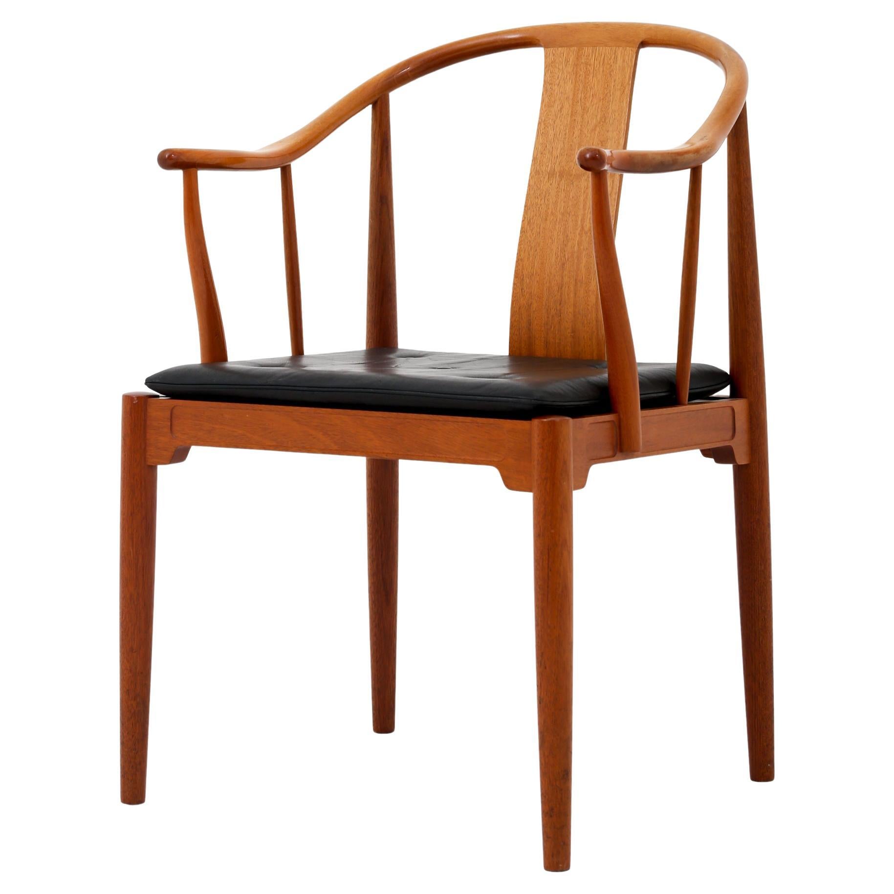 Arm Chair by Hans J. Wegner