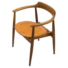 Vintage Arm chair in elm and leather with exquisite patina by Arne Wahl Iversen, 1960s