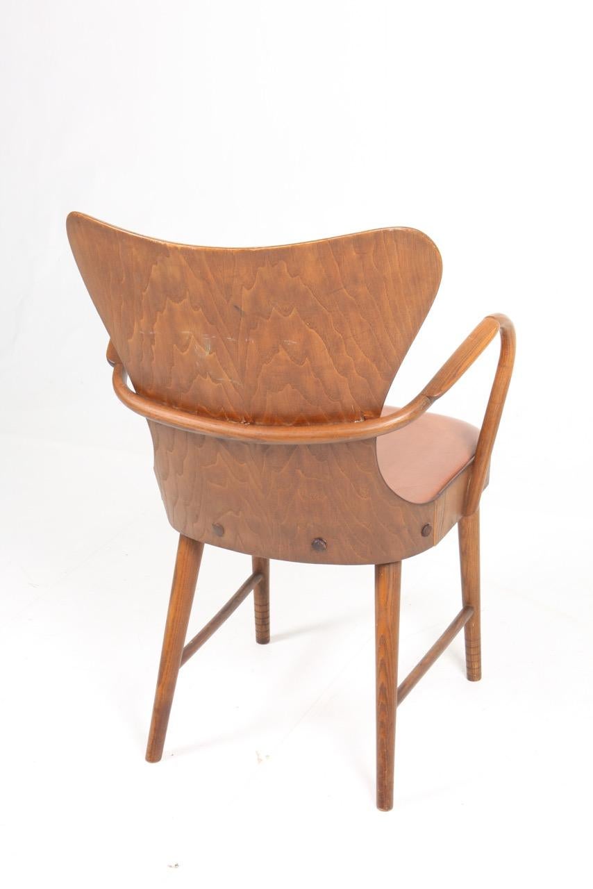 Armchair in Oak and Patinated Leather by Fritz Hansen, 1940s 2