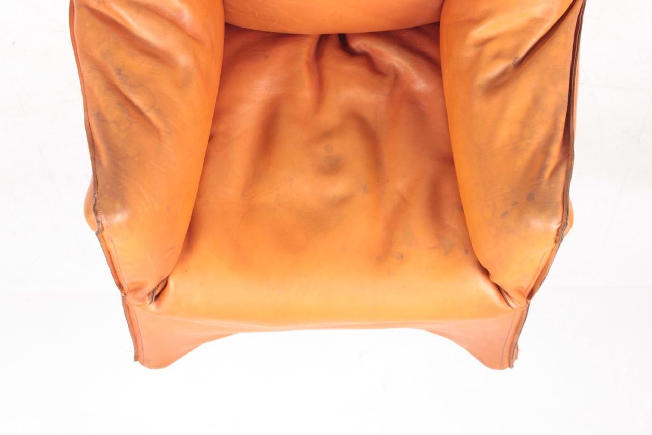 Armchair in Patinated Leather by Mario Bellini, 1970s For Sale 3