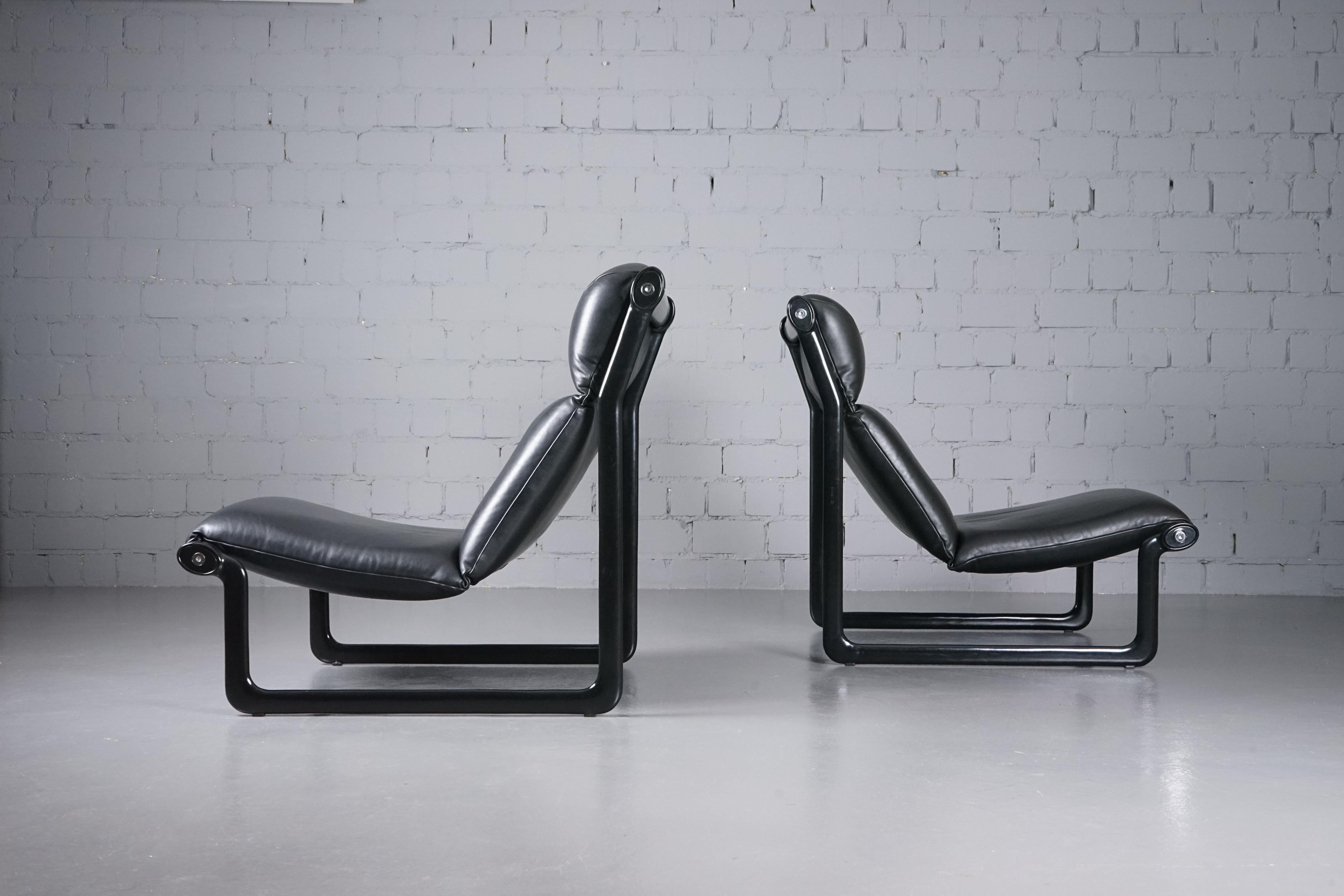 Late 20th Century Arm Chair Modell 2001 by Bruce Hannah & Andrew I. Morrison for Knoll Set of 2 For Sale