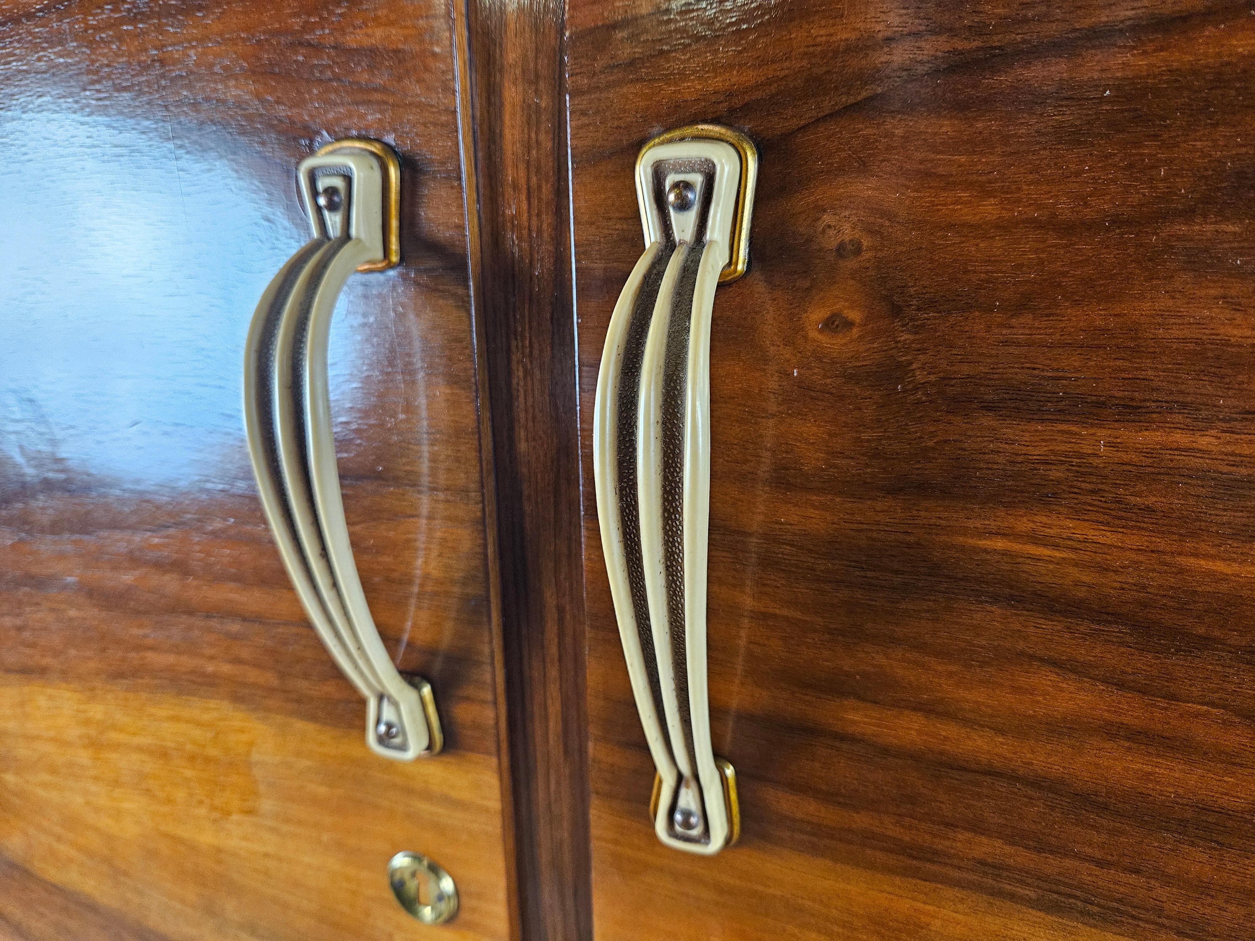 Art Deco two-door walnut burl cabinet  For Sale 6