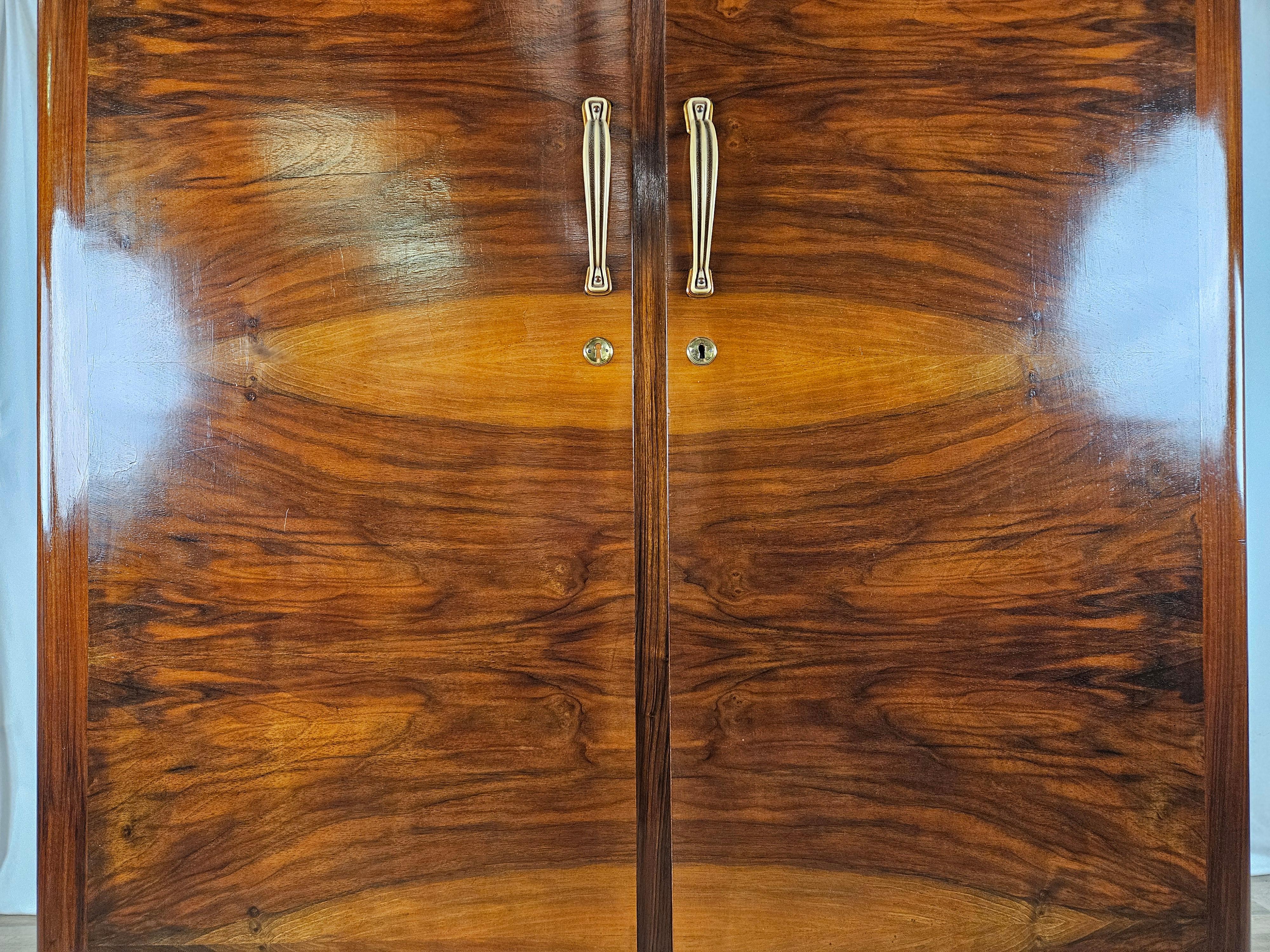 Art Deco two-door walnut burl cabinet  For Sale 2