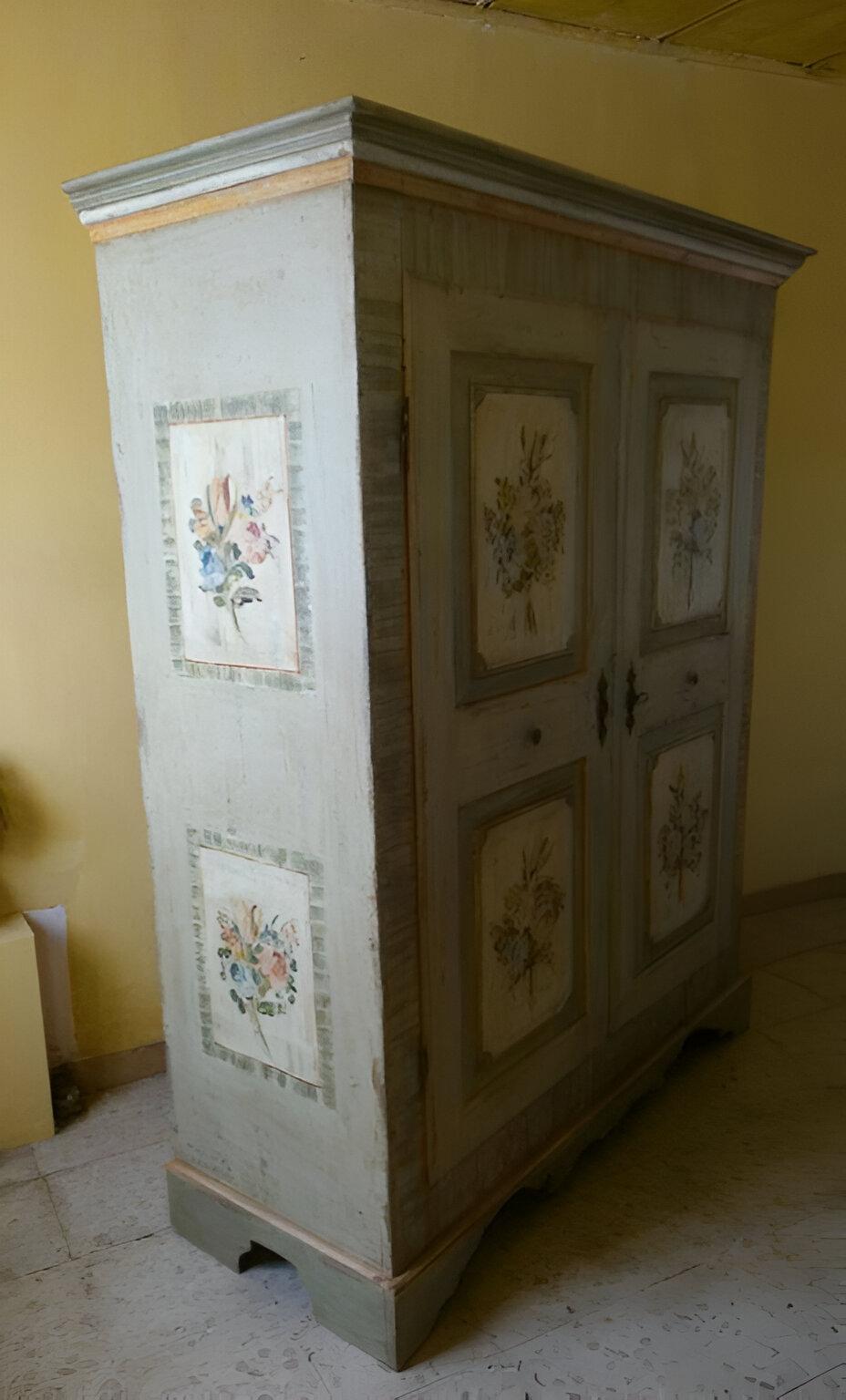Folk Art Spruce painted cabinet For Sale