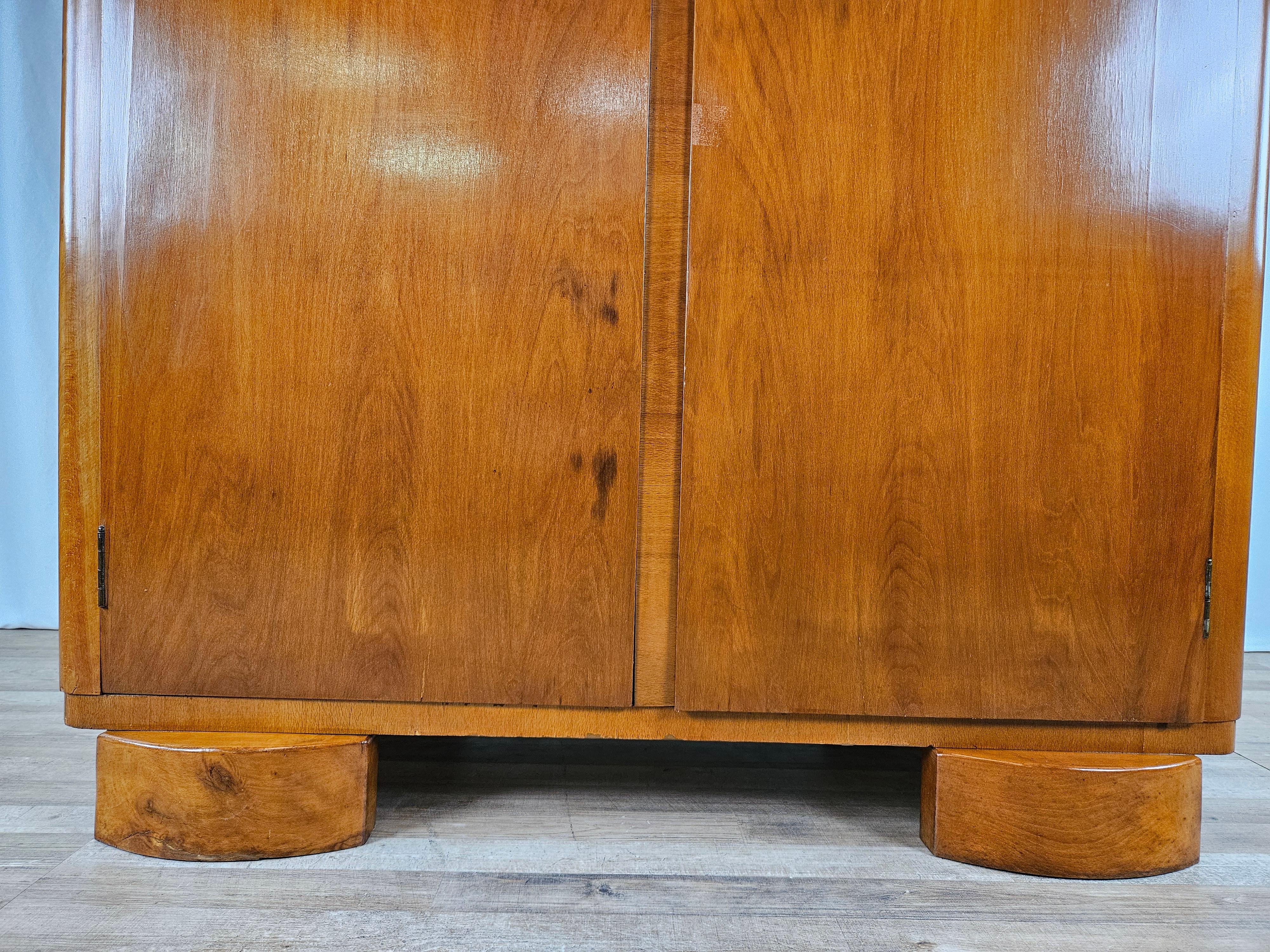 Two-door walnut closet with brass handles 20th century For Sale 2