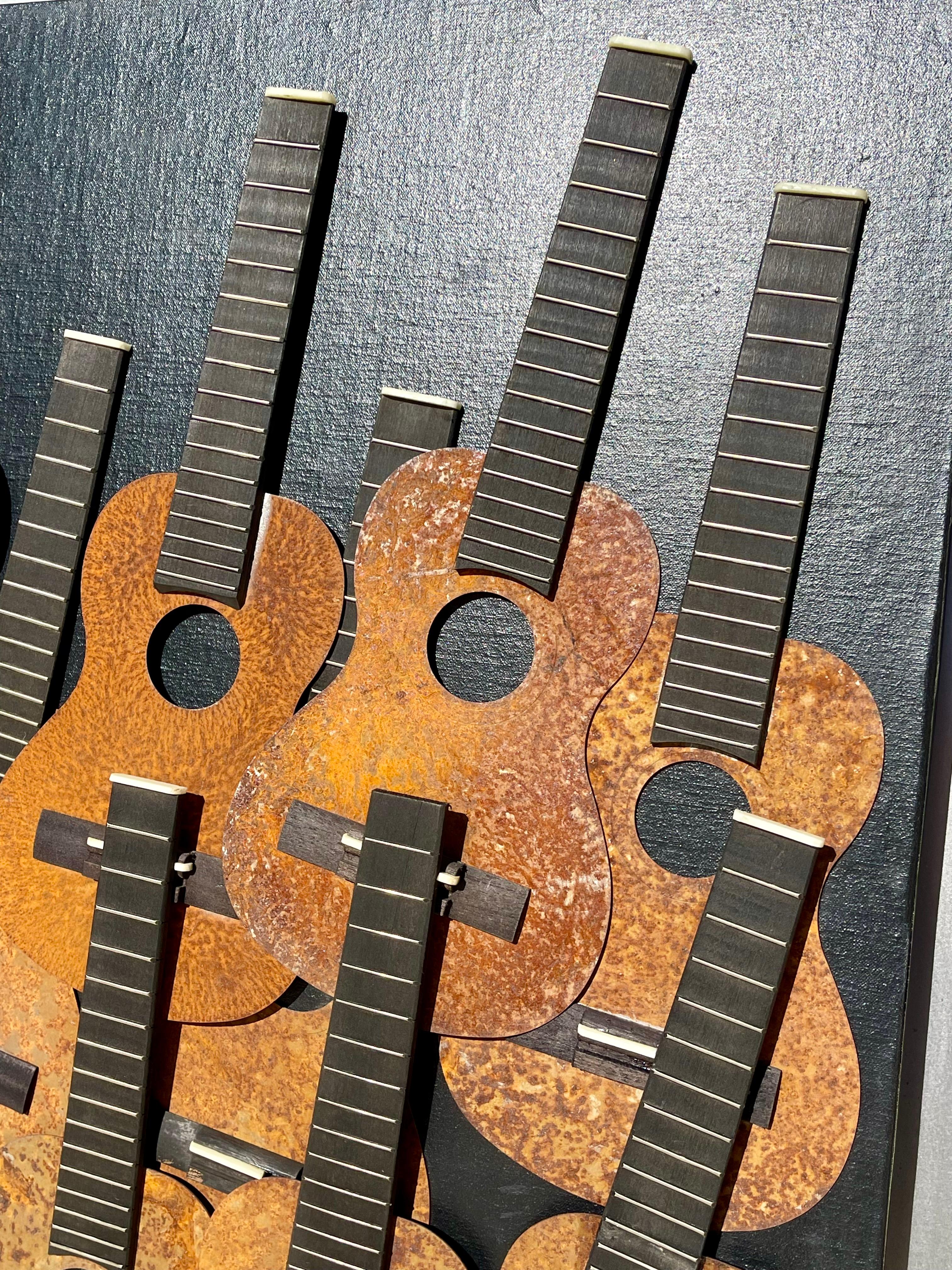 Sehr schönes Werk des Künstlers ARMAN, limitierte Auflage und nummeriert 38/99 mit dem Titel CAVAQUINHO aus dem Jahr 2003. Metall- und Holzplatte auf laminierter Leinwand. Signiert unten rechts. Sehr guter Zustand.

Abmessungen
Höhe 98cm
Breite