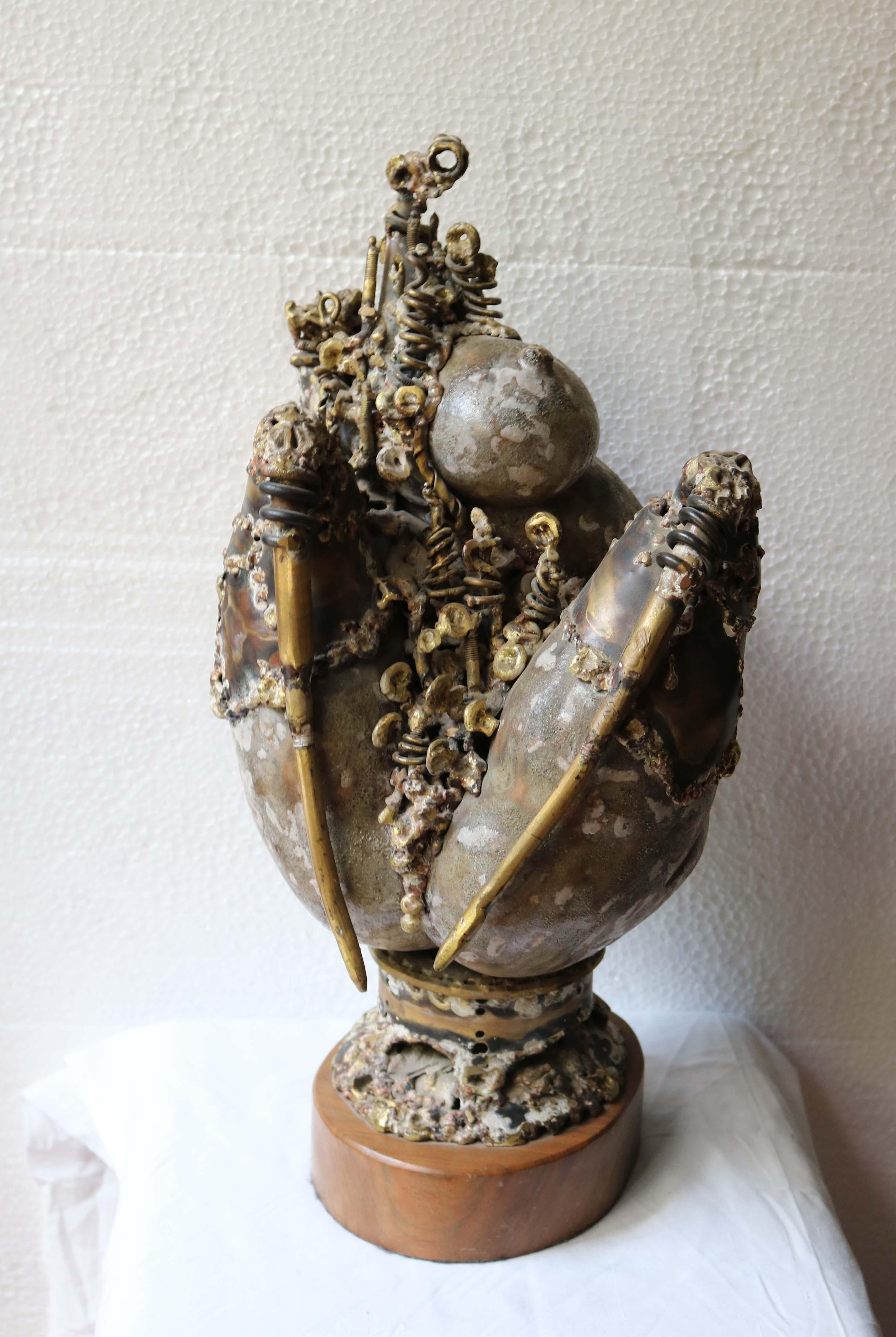 Abstract Sculpture Arman Hambardzumyan - « Danae » d'ArmanH, sculpture en bronze