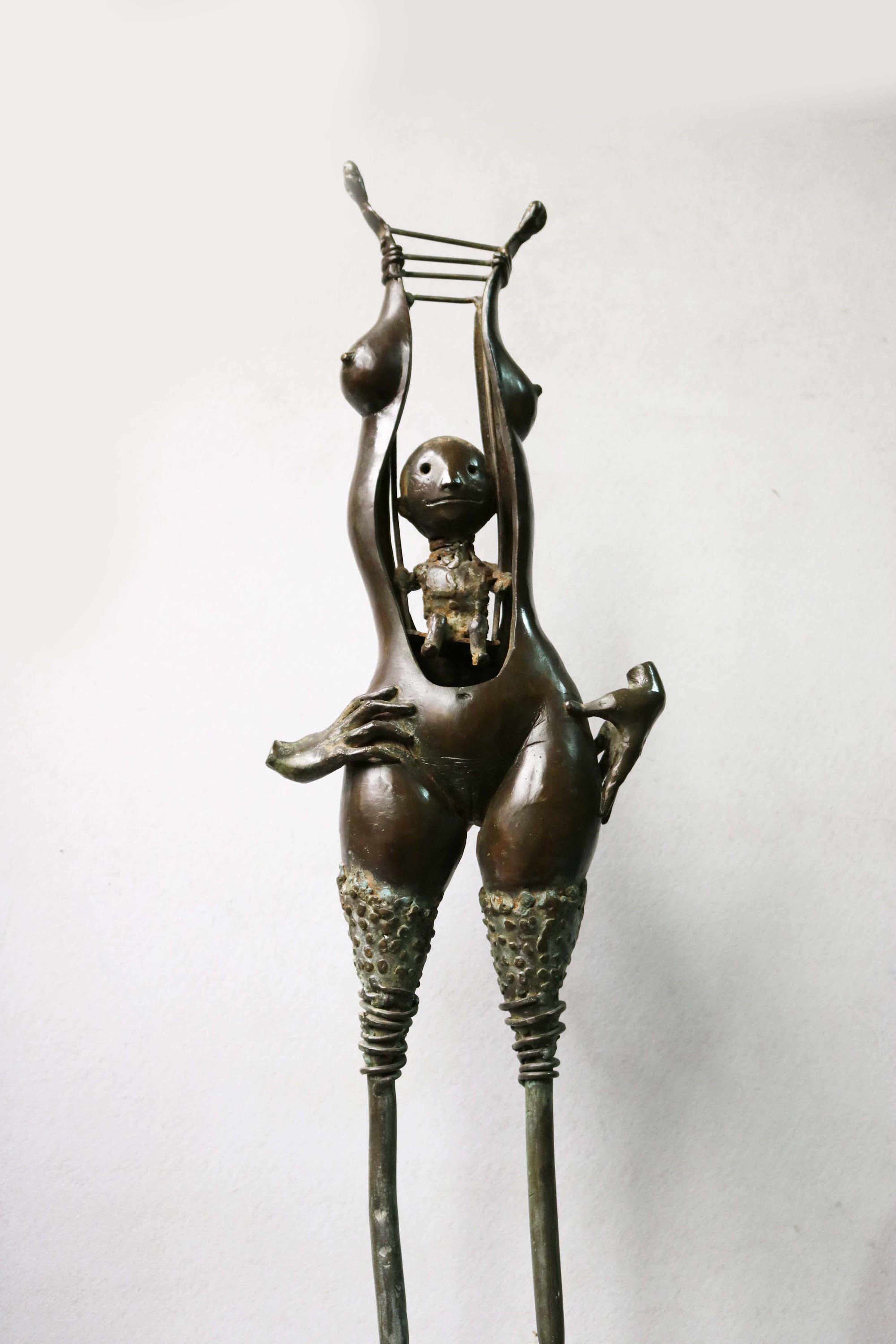  „Early Childhood“, von Arman Hambardzumyan, Bronzeskulptur im Angebot 2